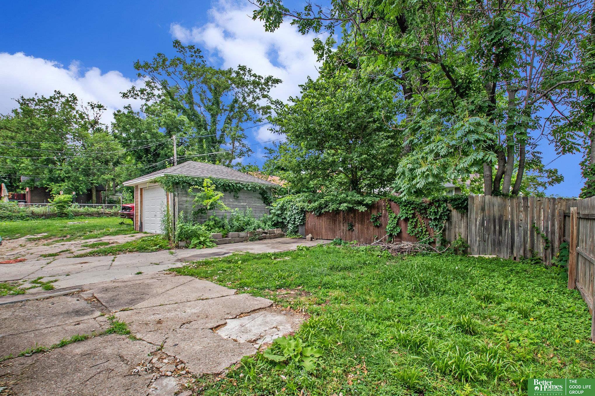 3208 Lafayette Avenue