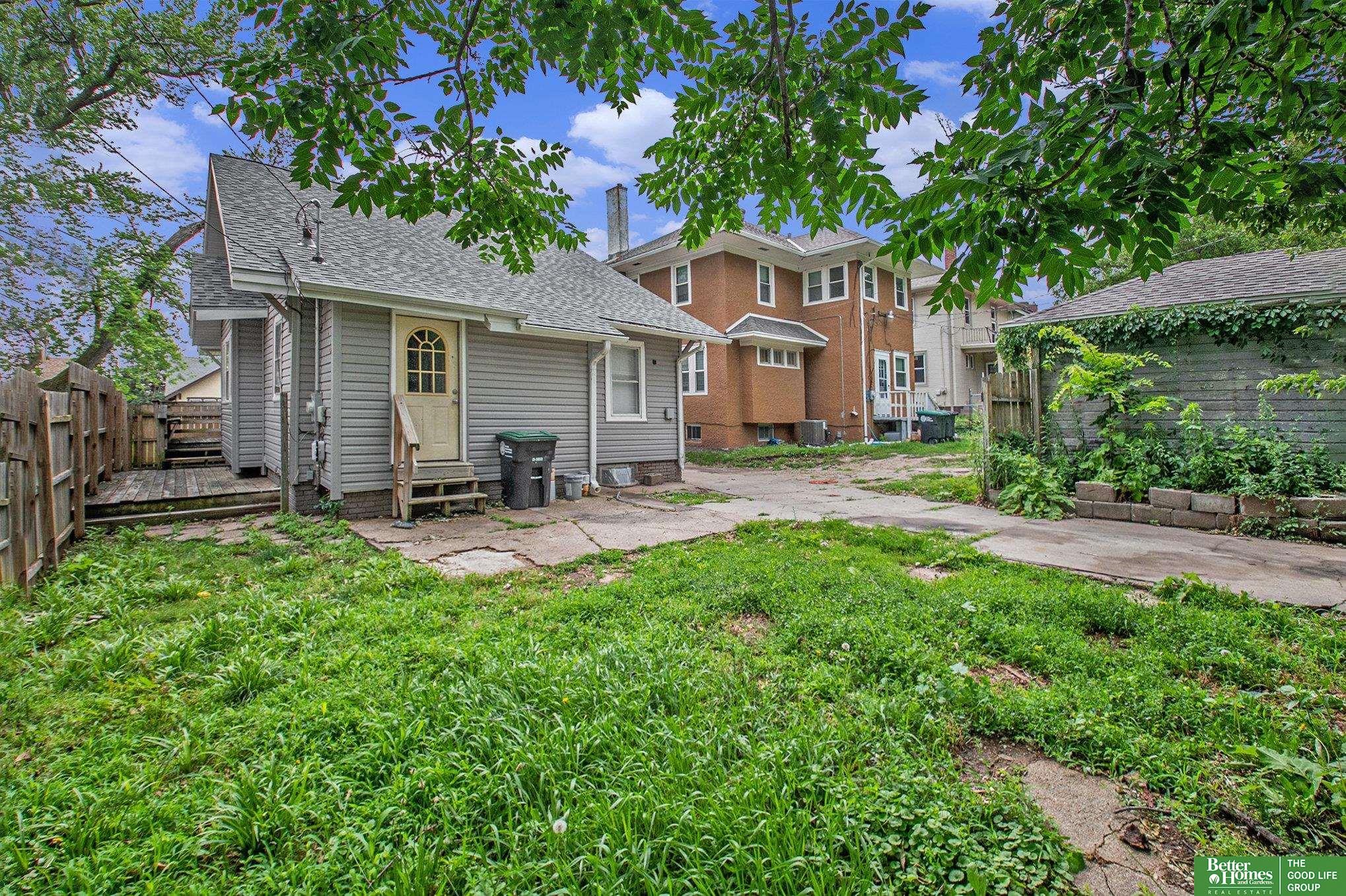 3208 Lafayette Avenue