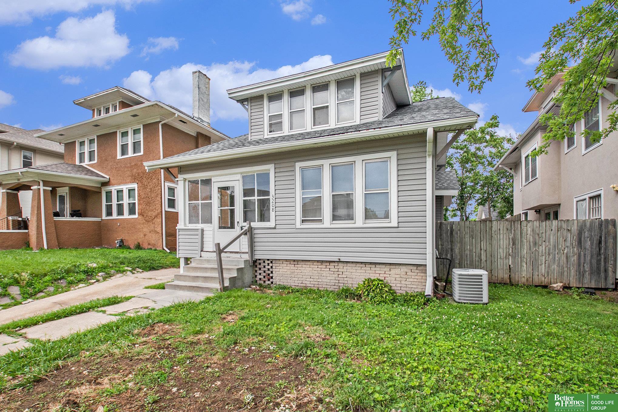 3208 Lafayette Avenue