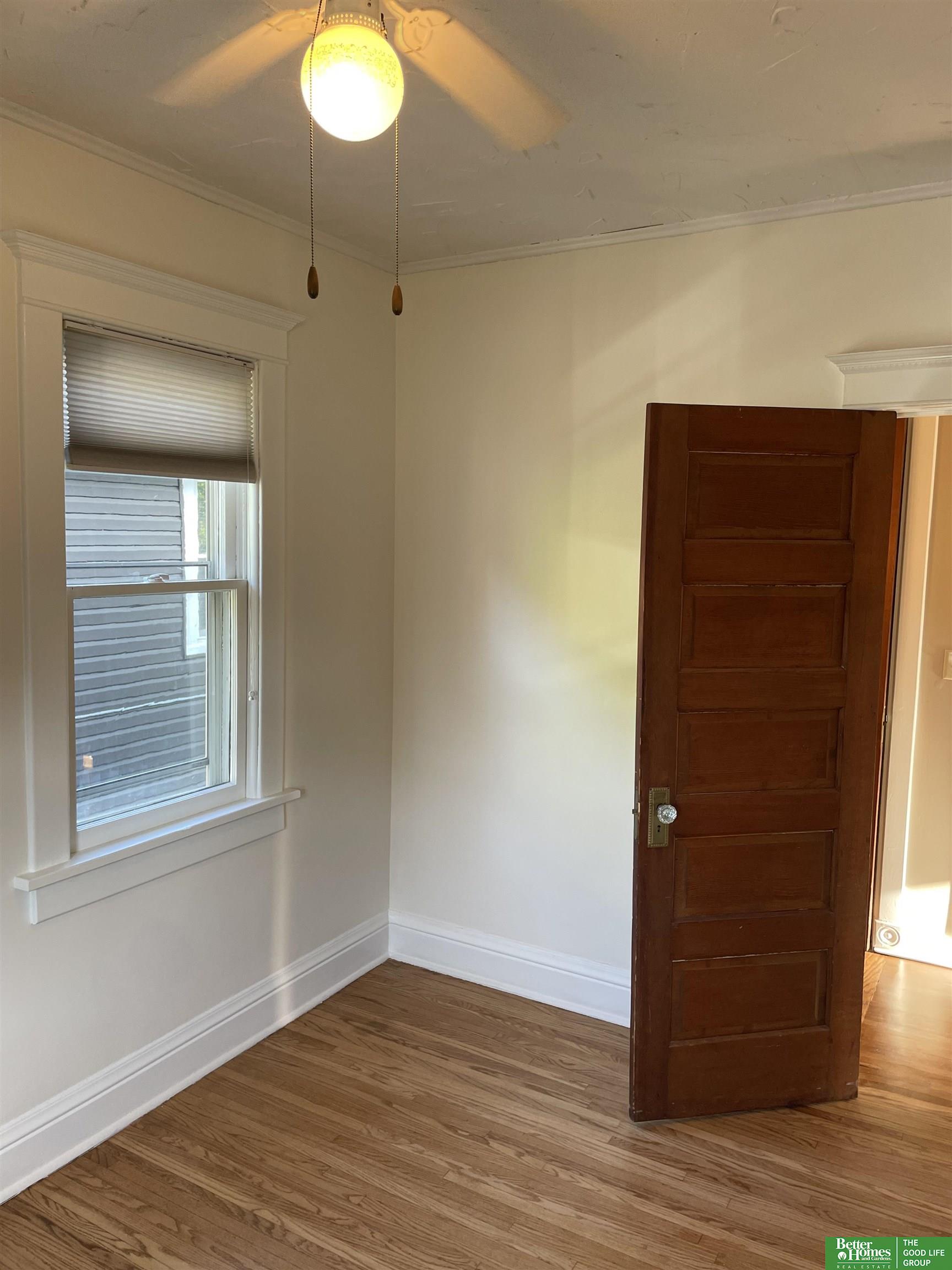 3556 Woolworth Avenue