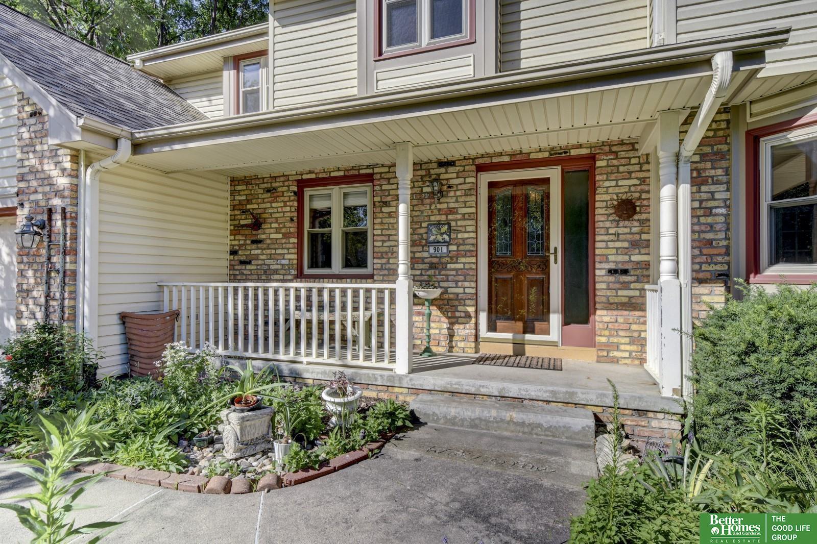 901 Creighton Road
