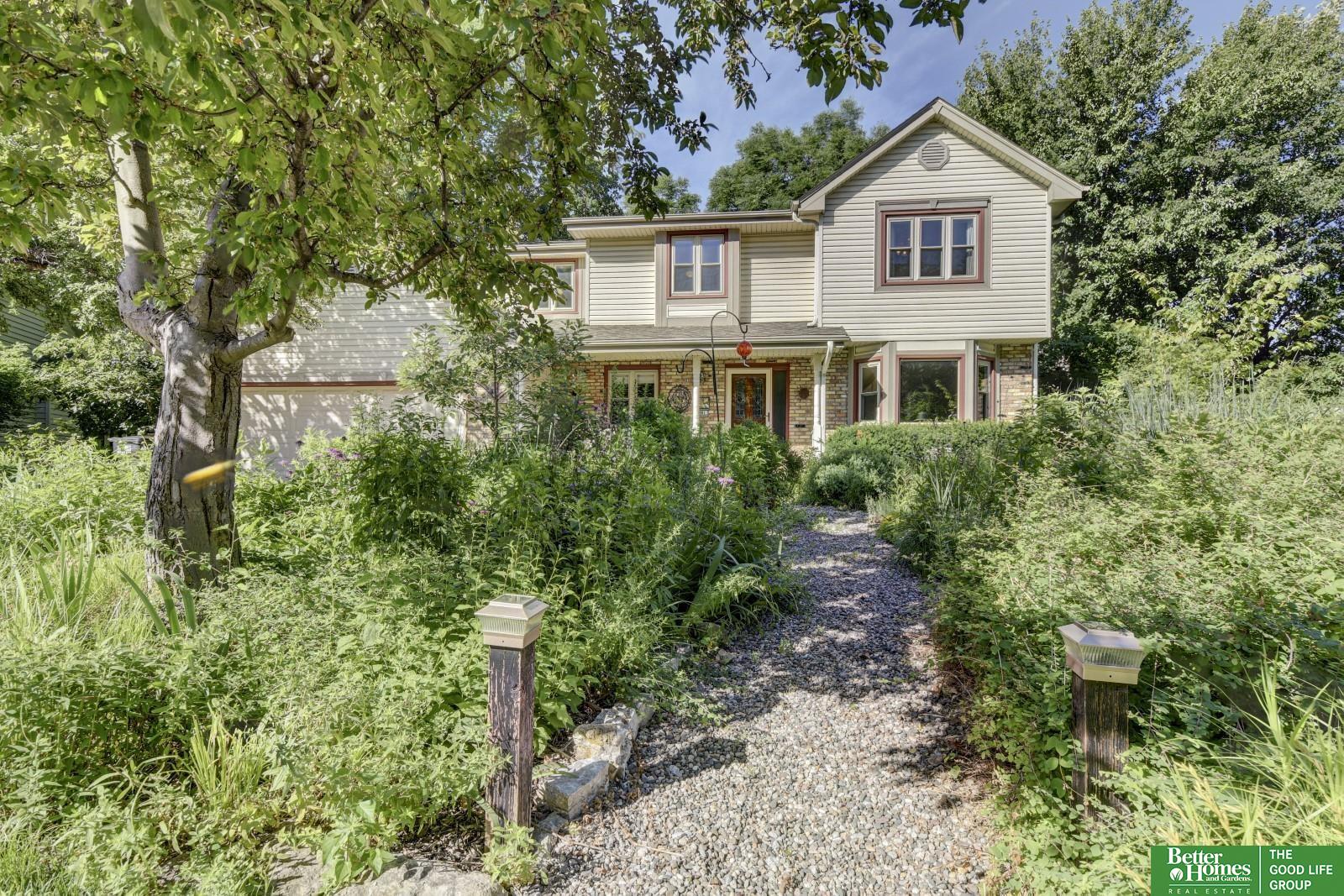 901 Creighton Road