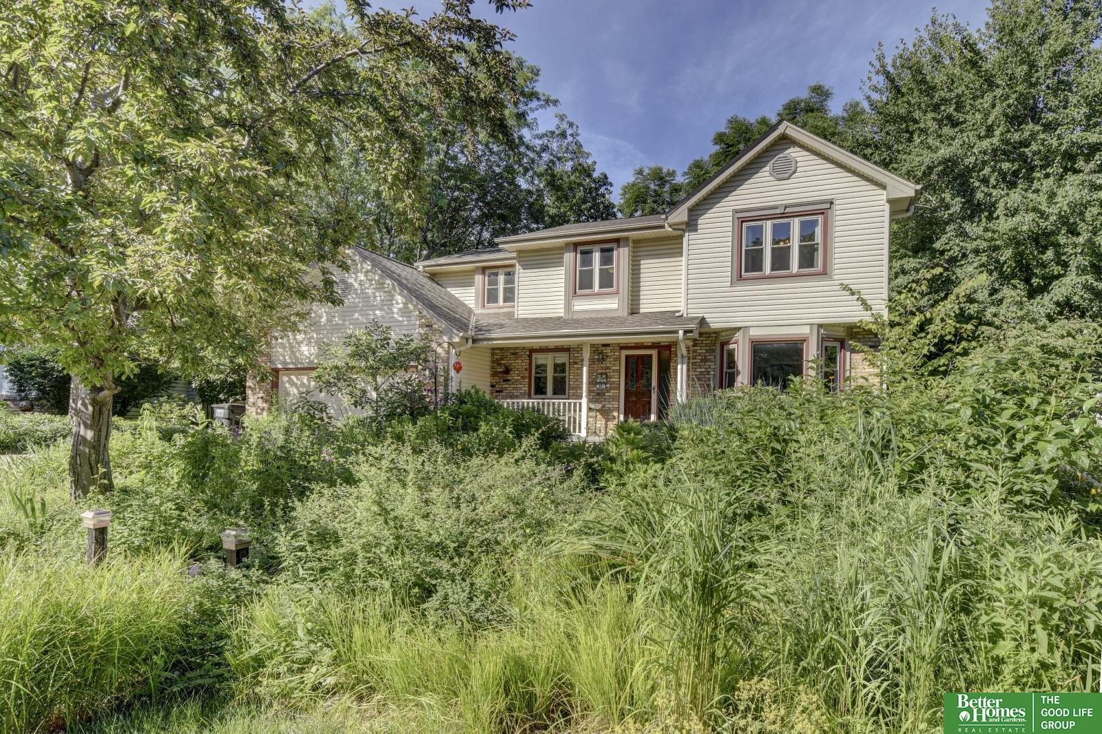 901 Creighton Road