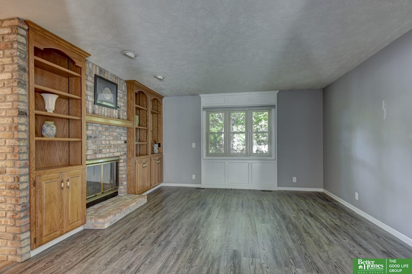 901 Creighton Road