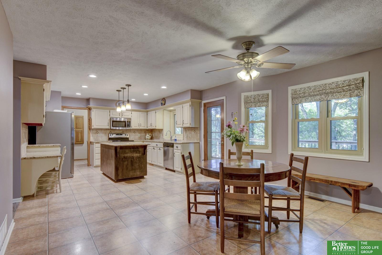 901 Creighton Road