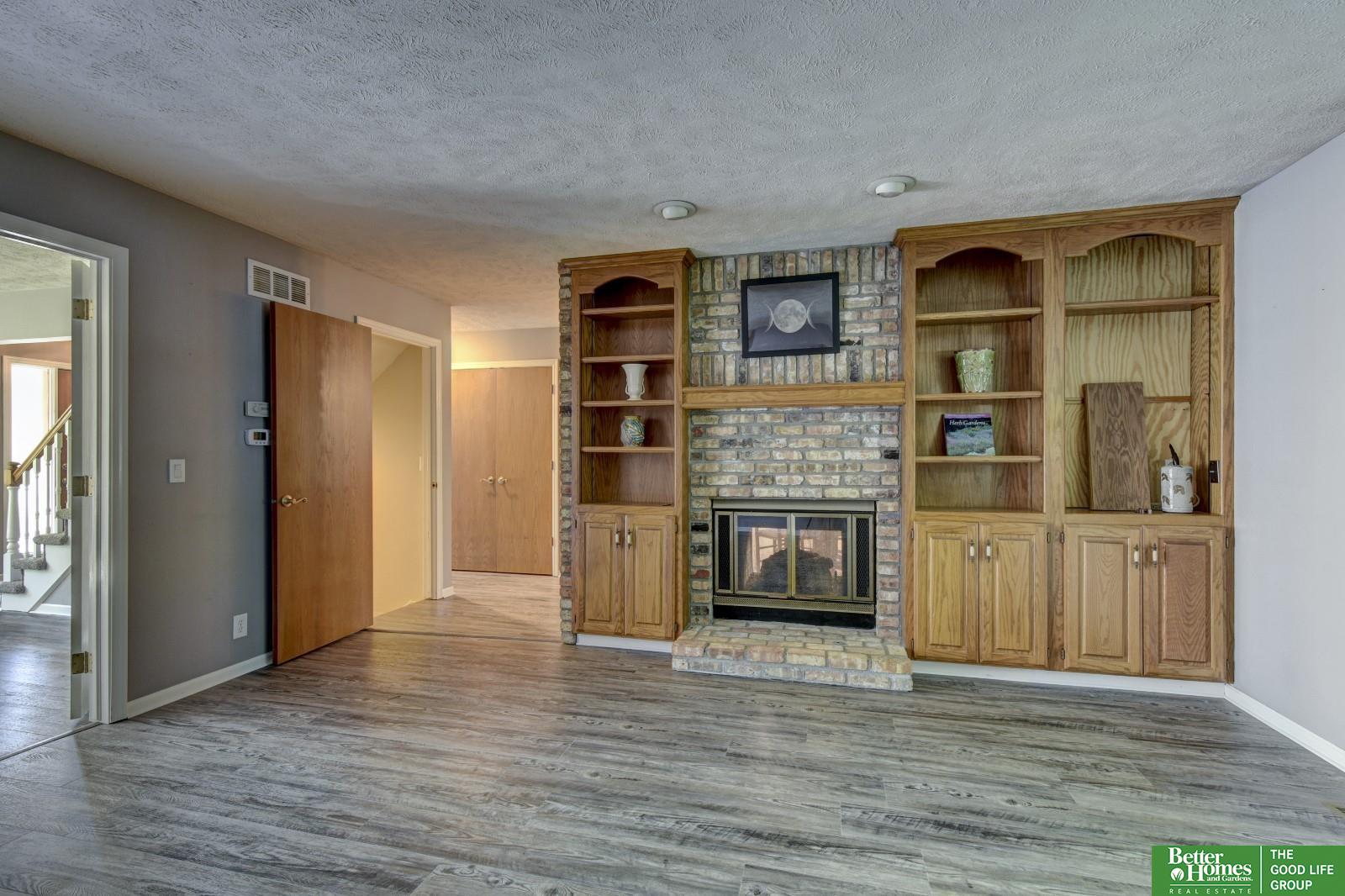 901 Creighton Road
