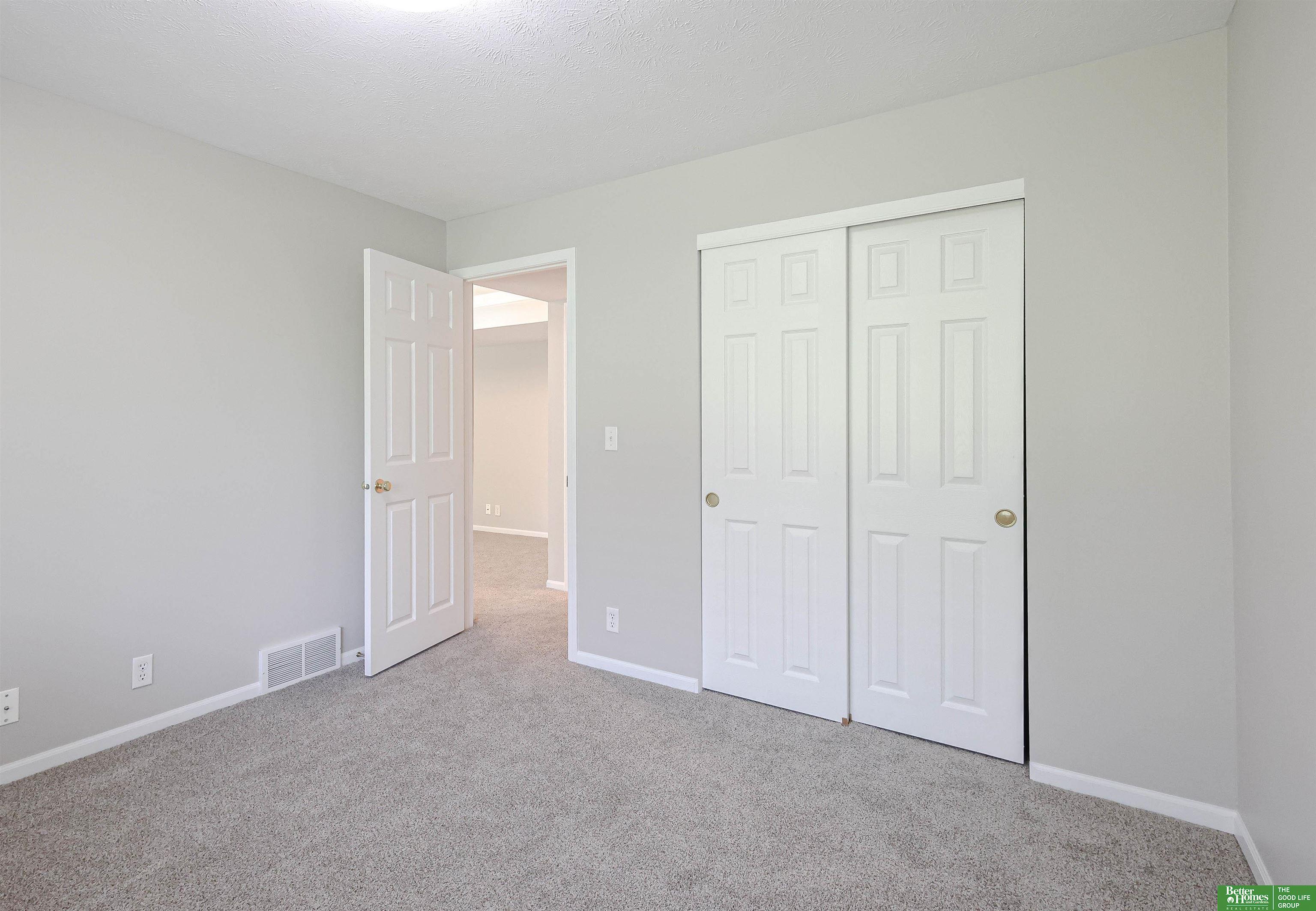 4121 S 179th Circle