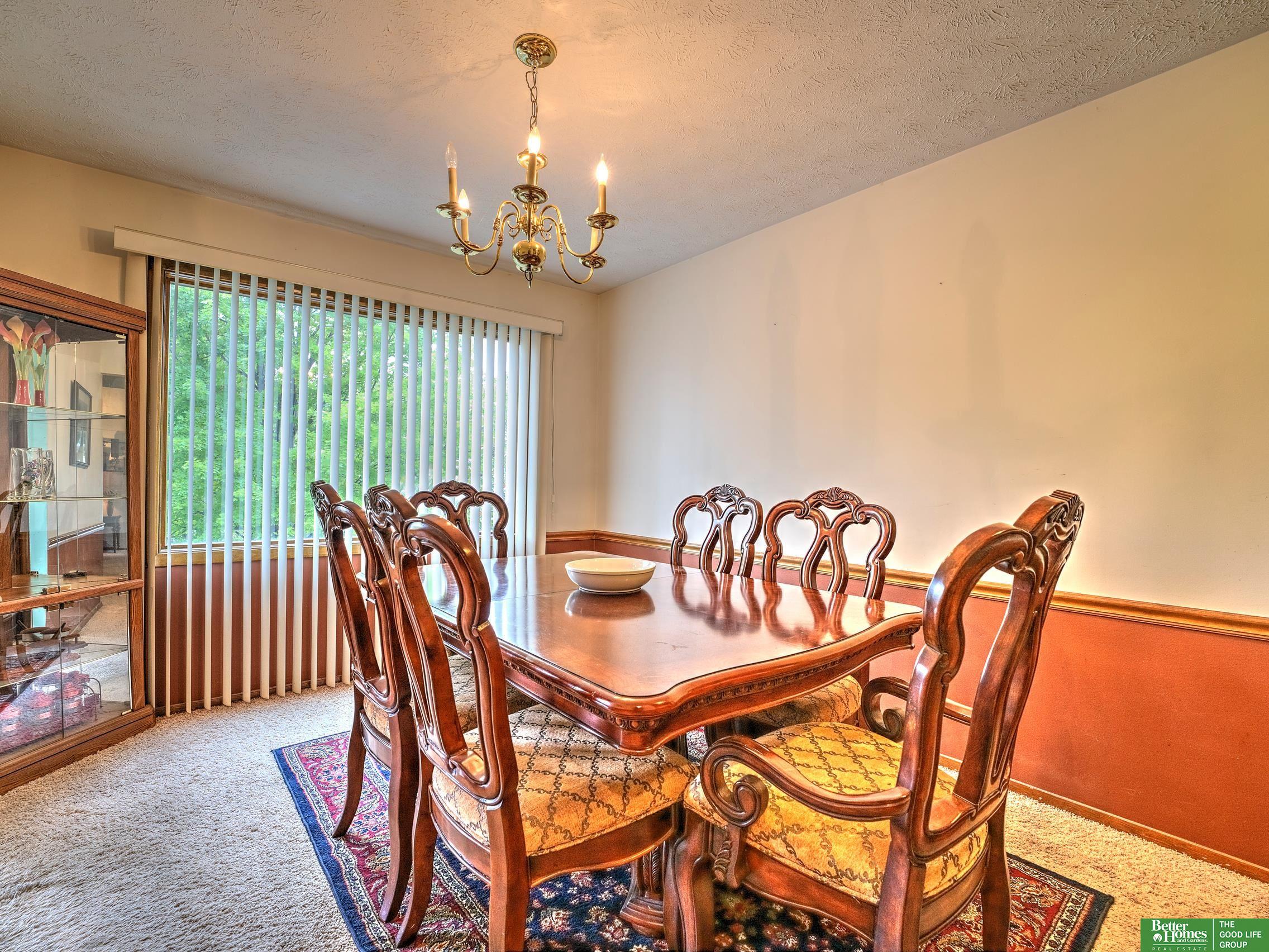 6511 S 92nd Street