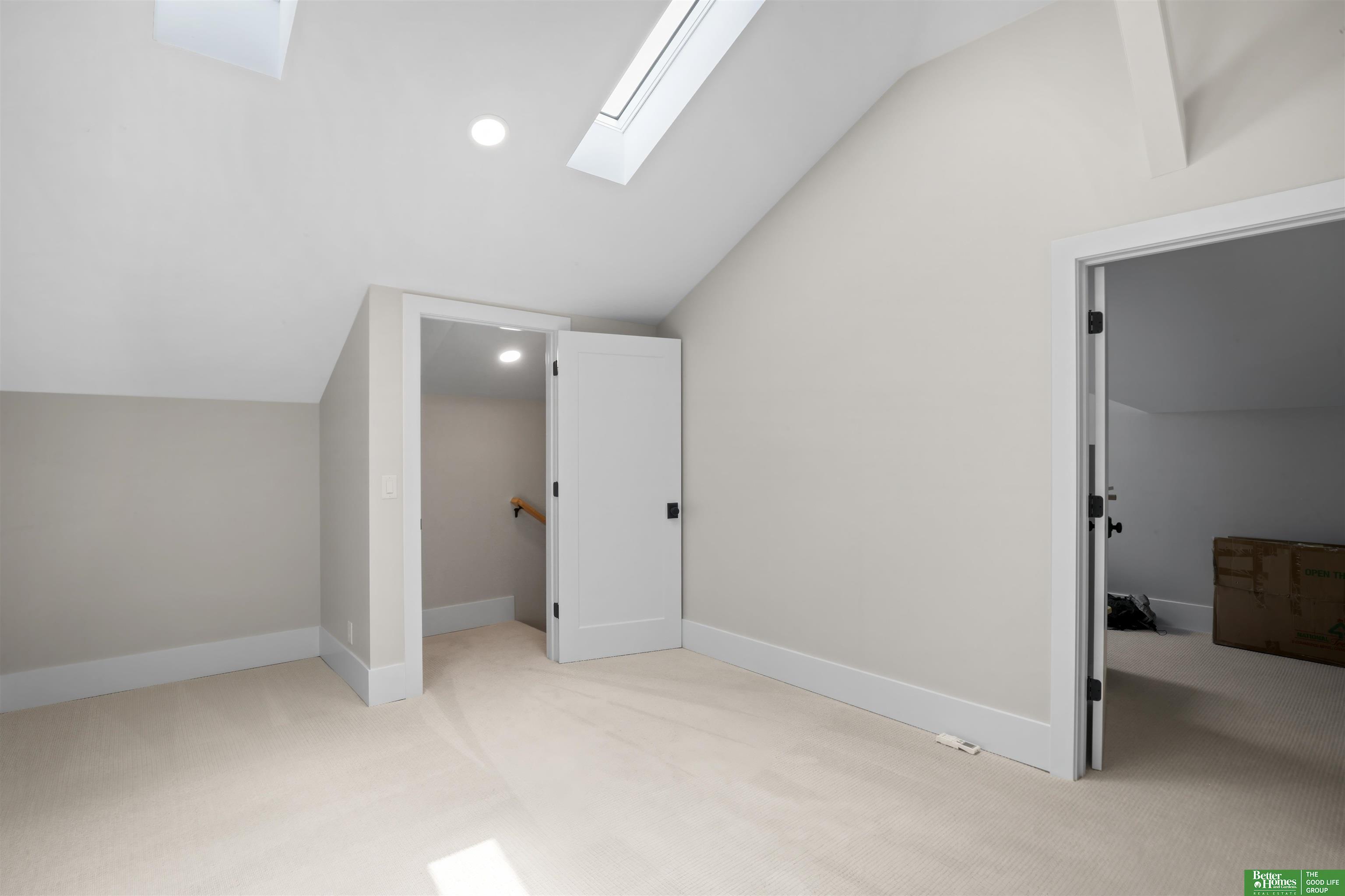 28426 Laurel Circle