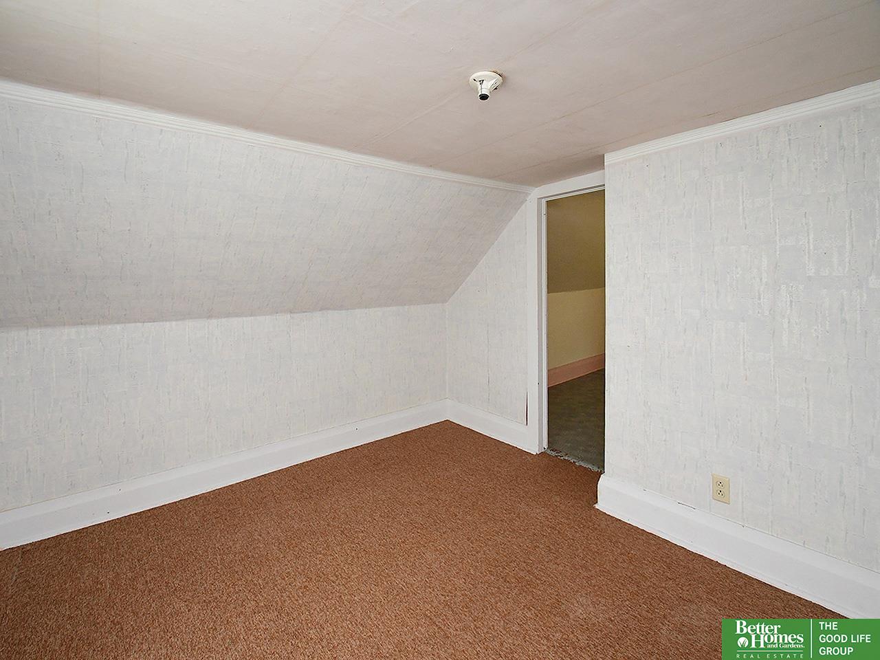 112 S Elm Street