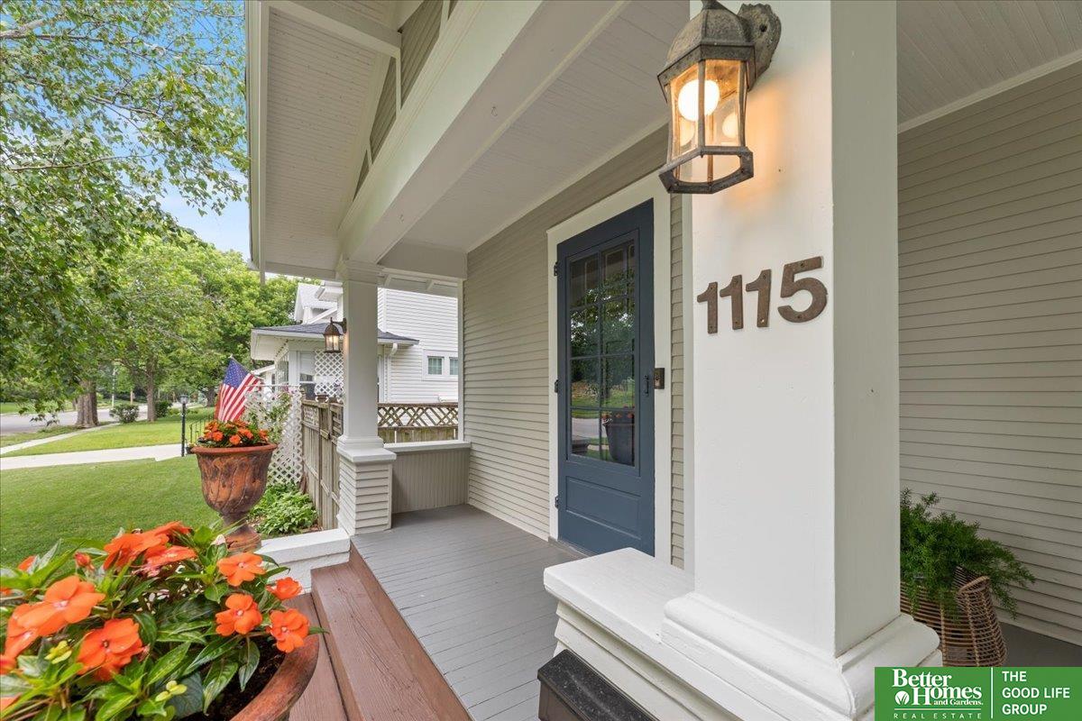 1115 S 36 Street