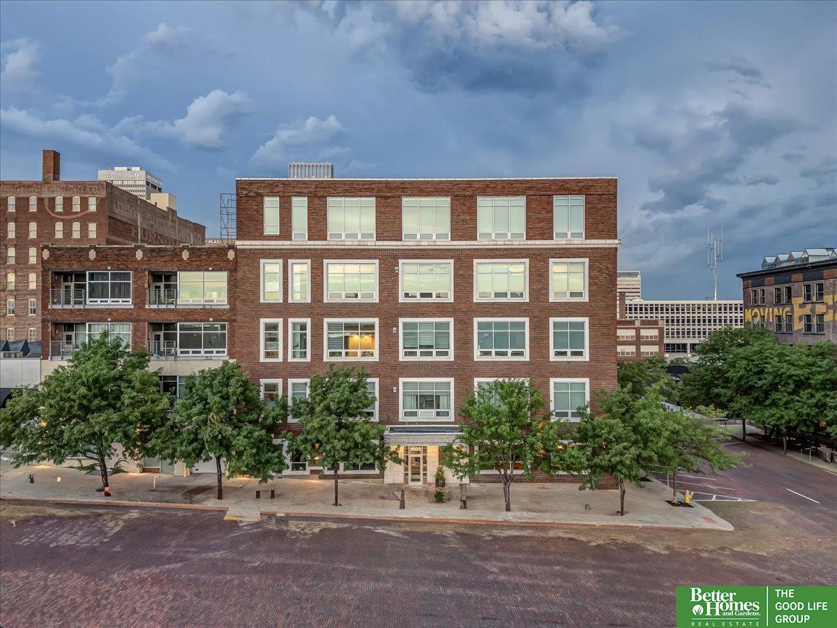 1502 Jones Street # 203