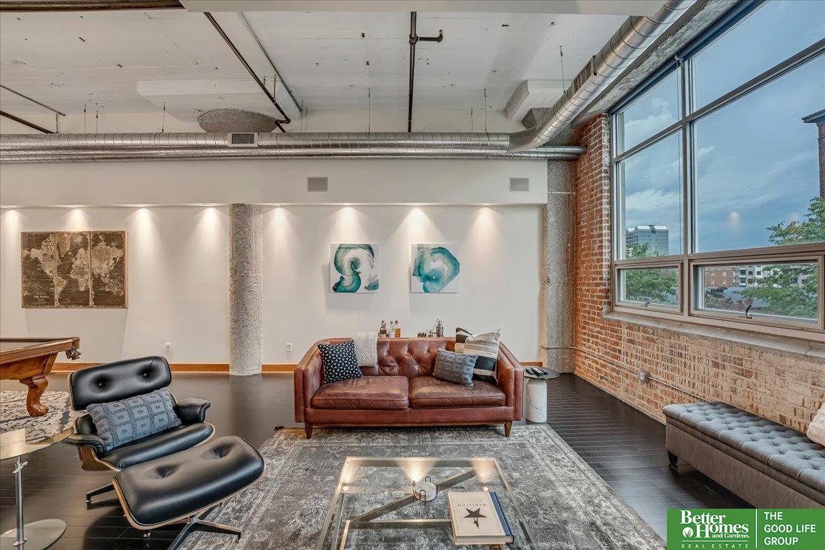 1502 Jones Street # 203