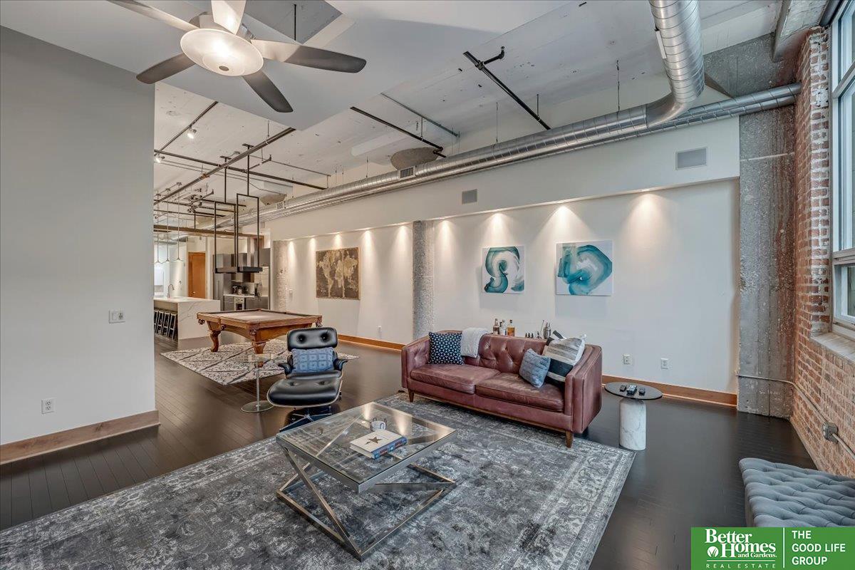 1502 Jones Street # 203