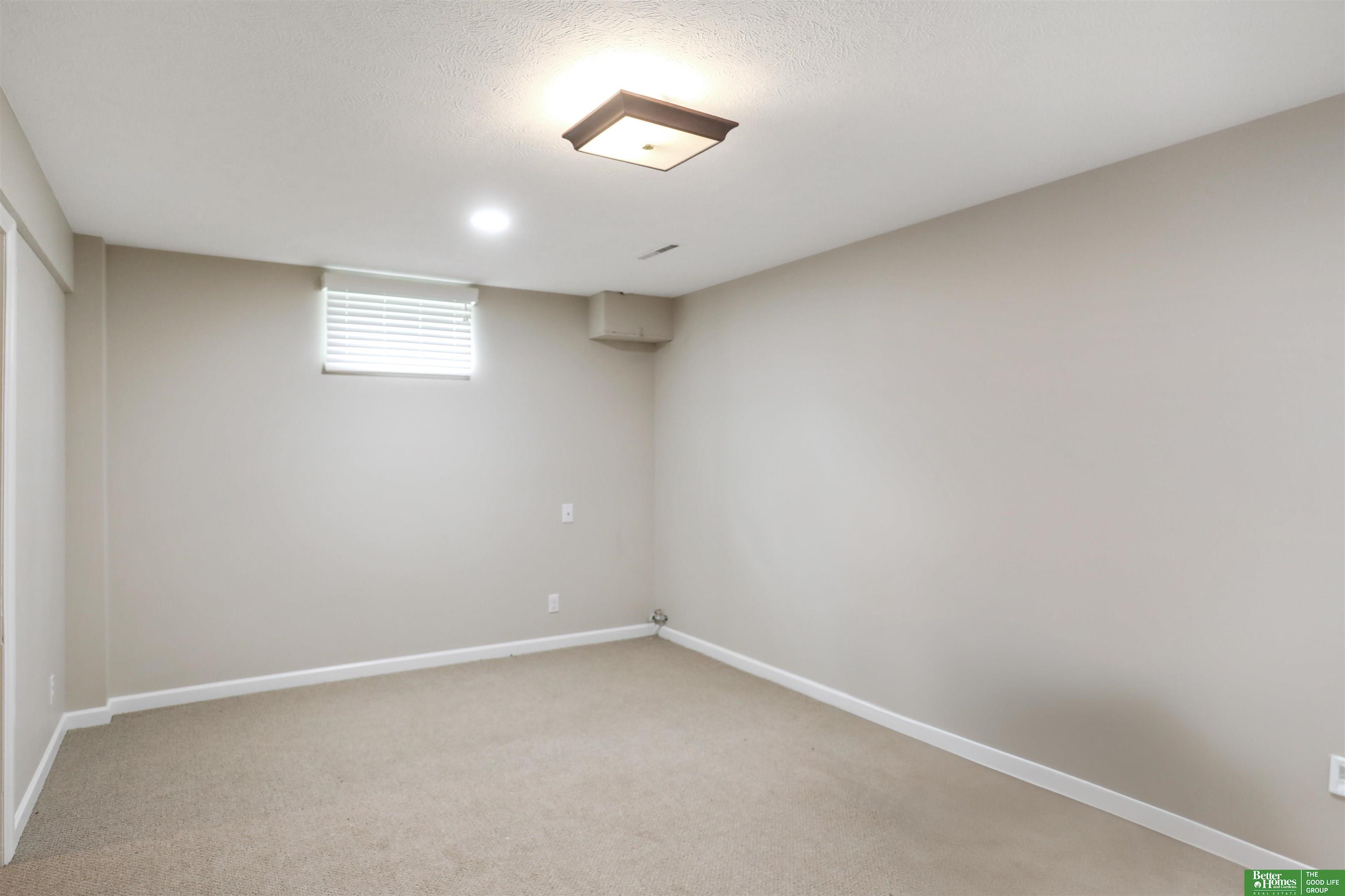 1116 Lafayette Drive