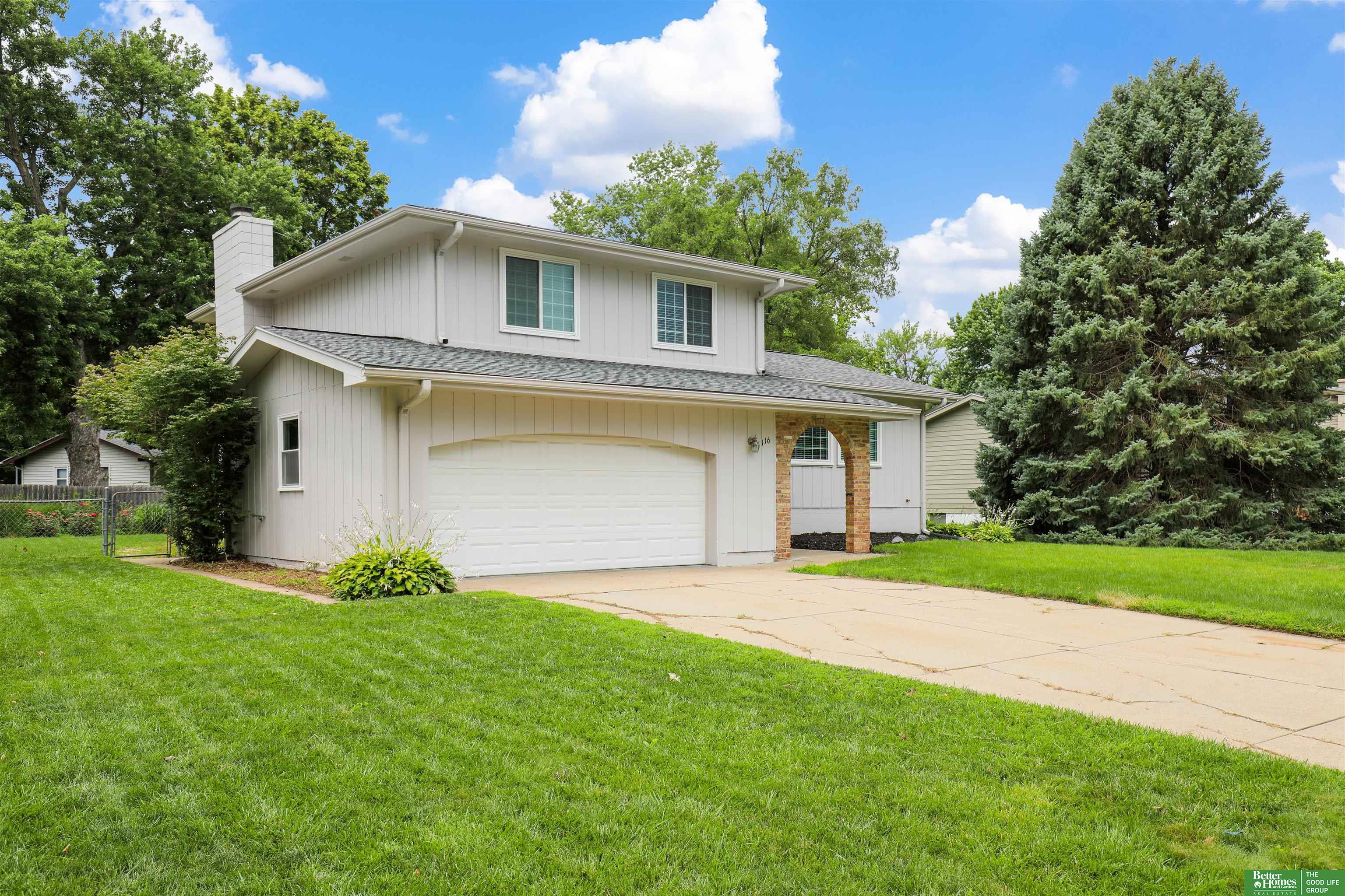 1116 Lafayette Drive