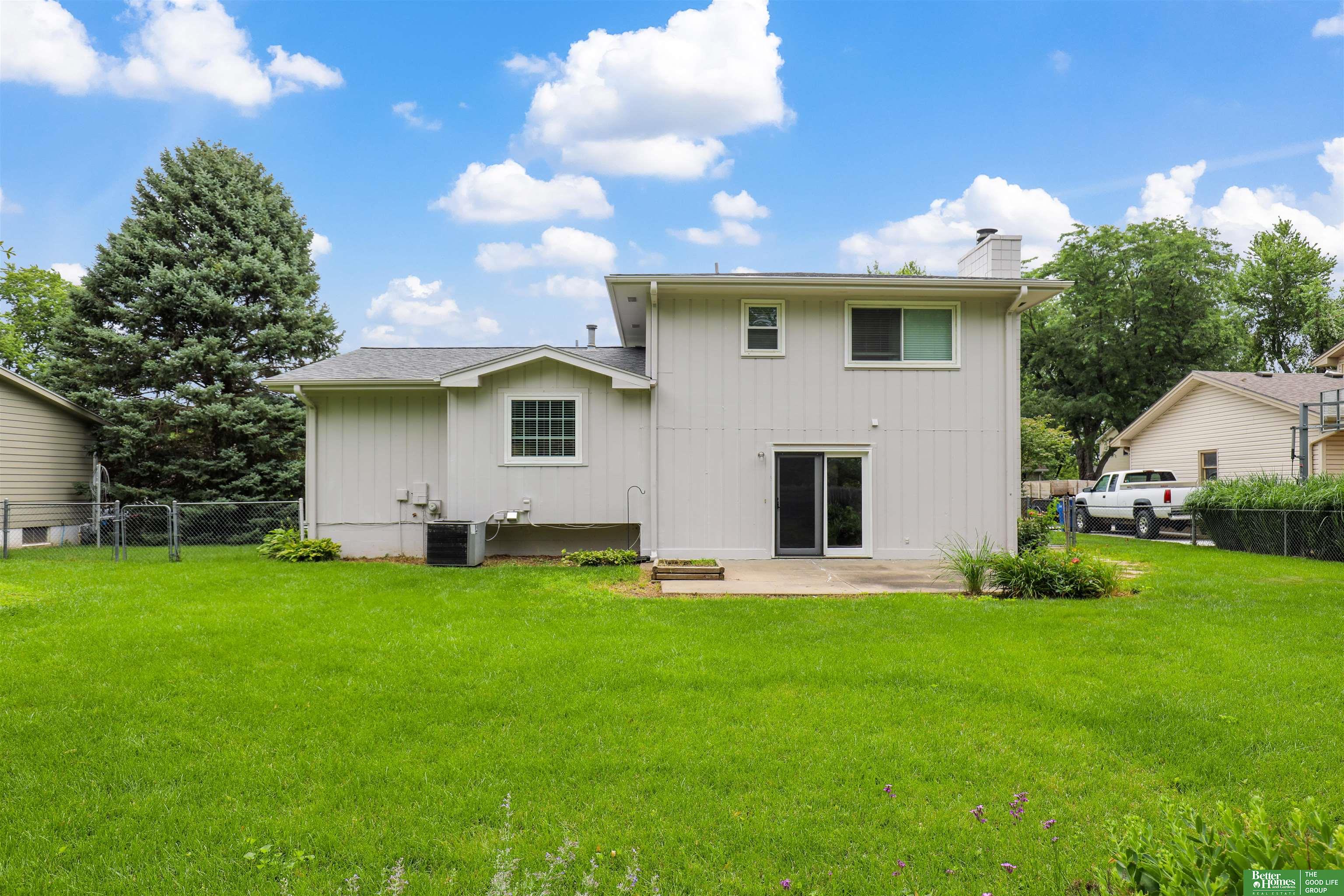 1116 Lafayette Drive