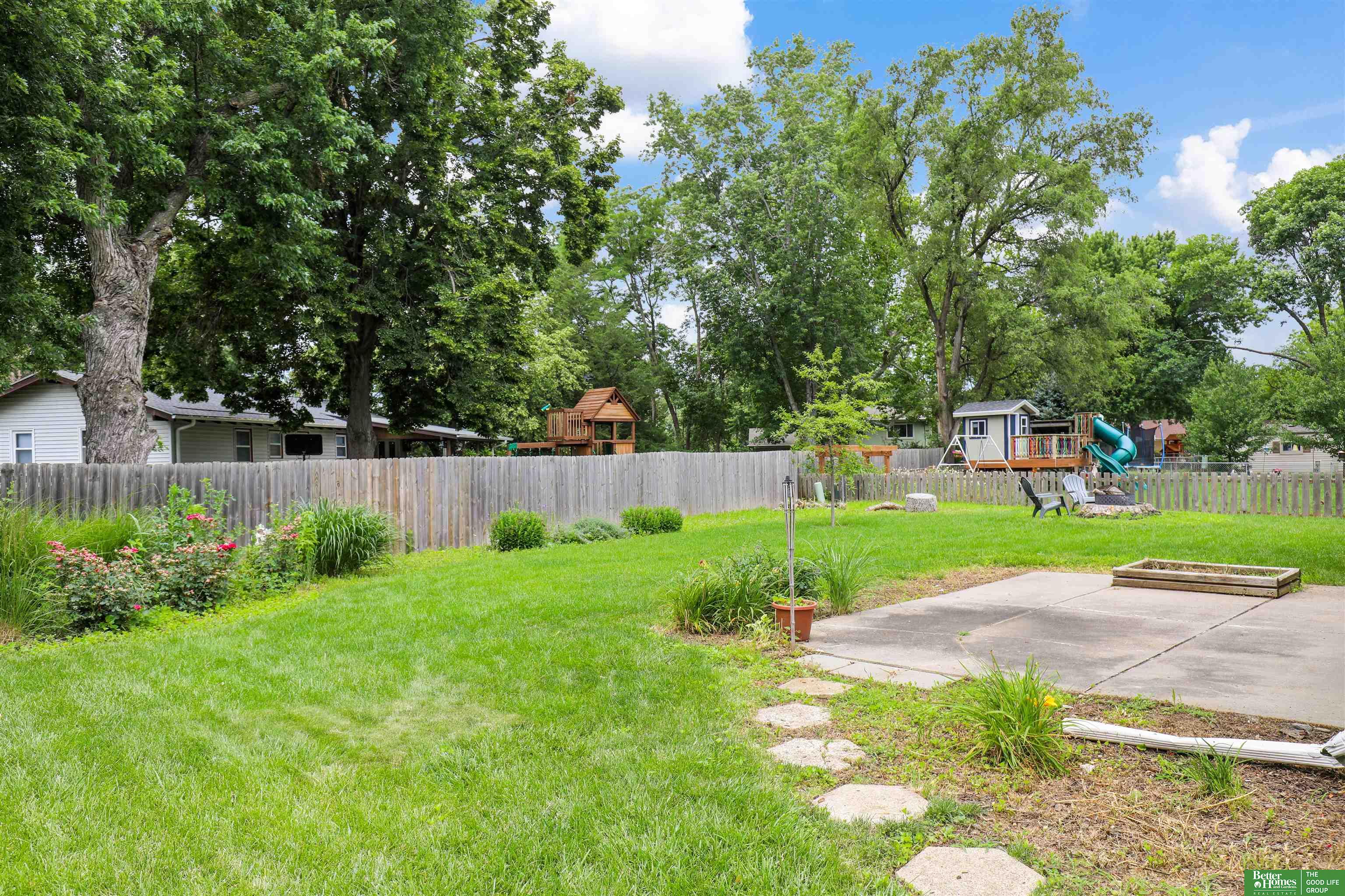 1116 Lafayette Drive