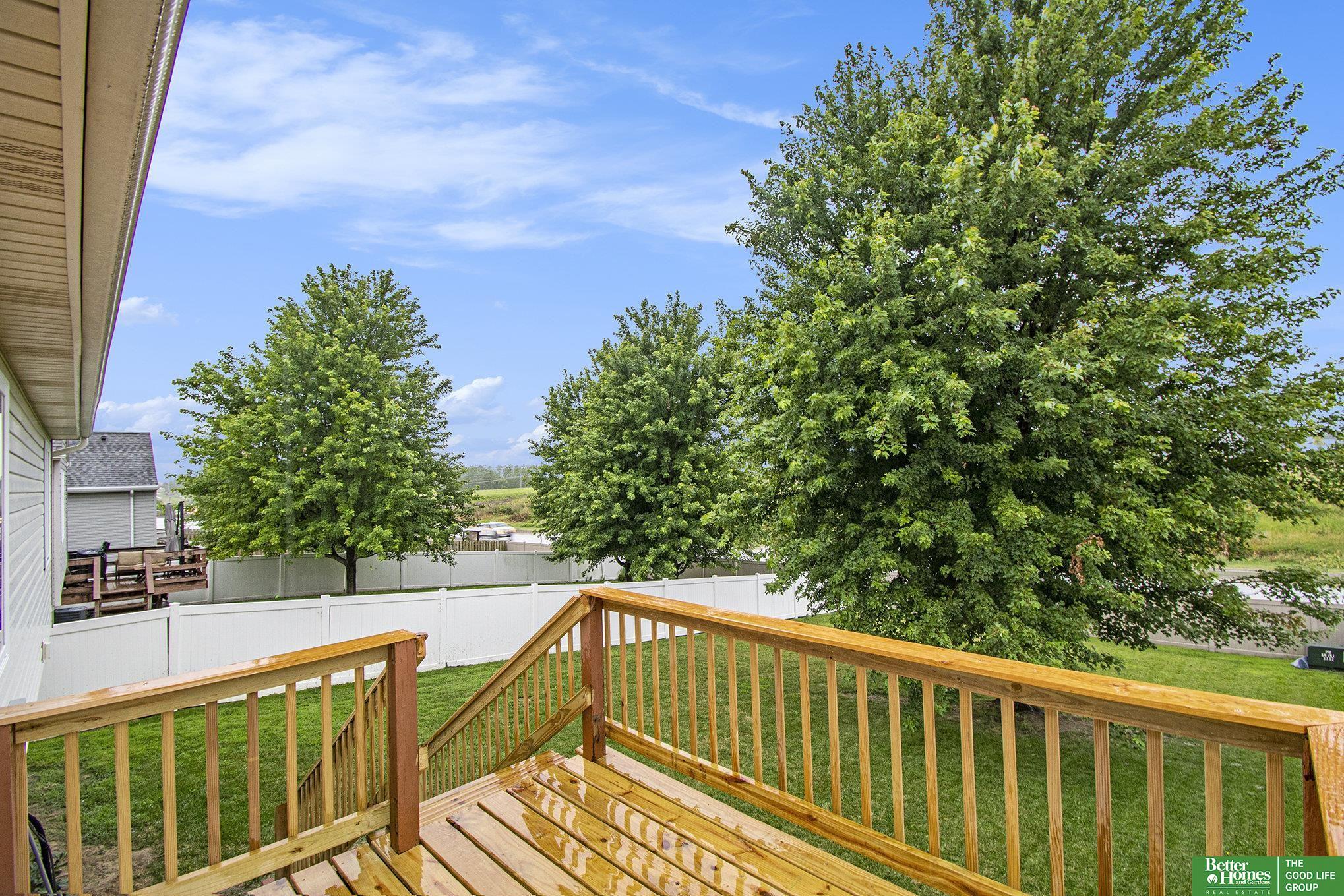 8702 N 155th Street