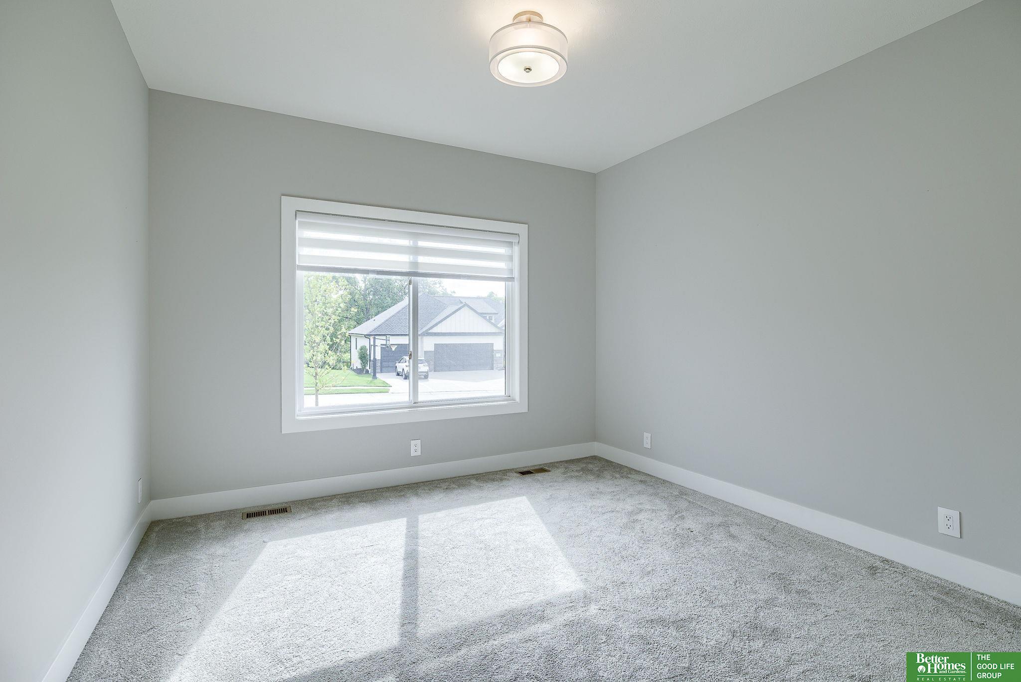 11018 S 175th Street
