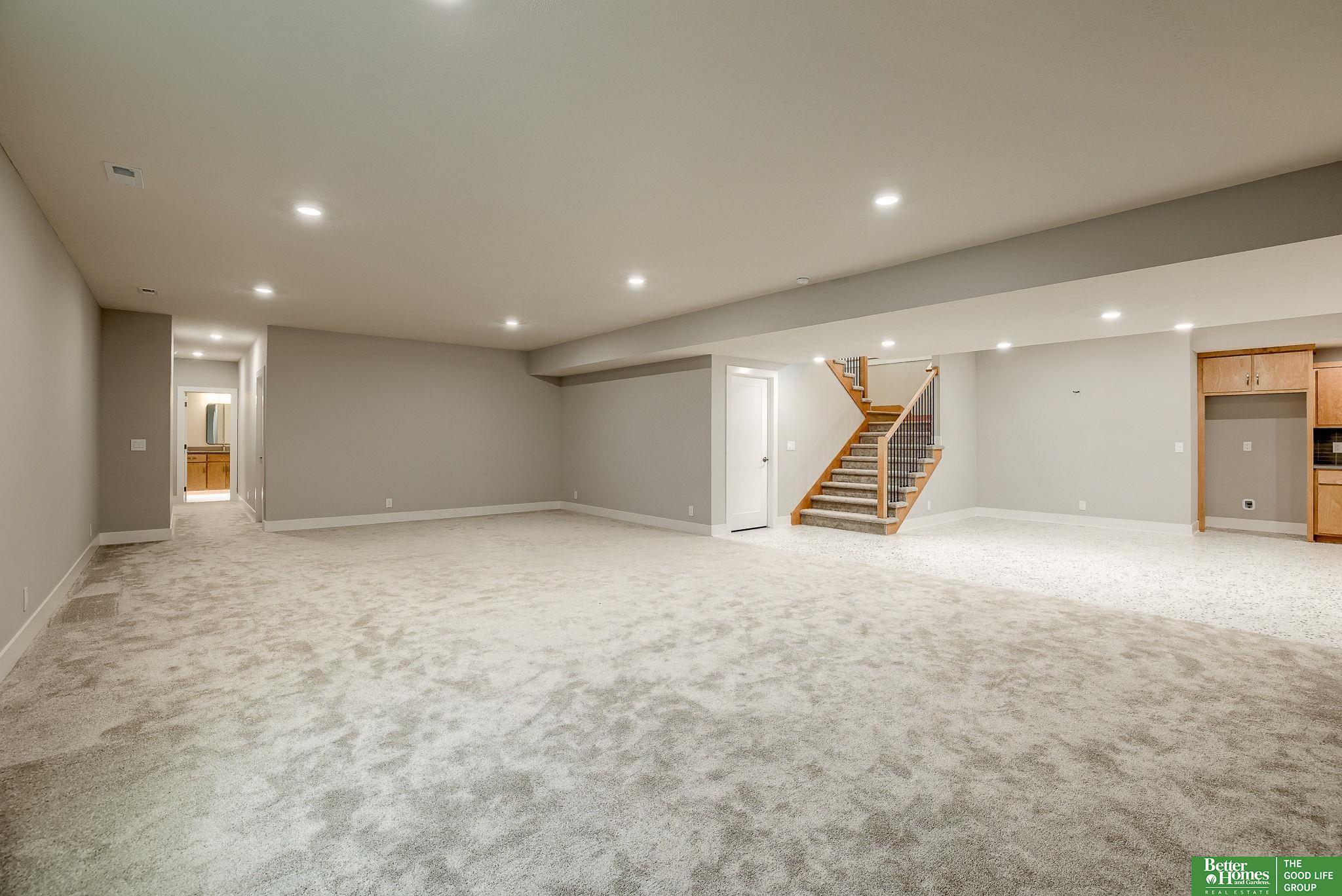 11018 S 175th Street