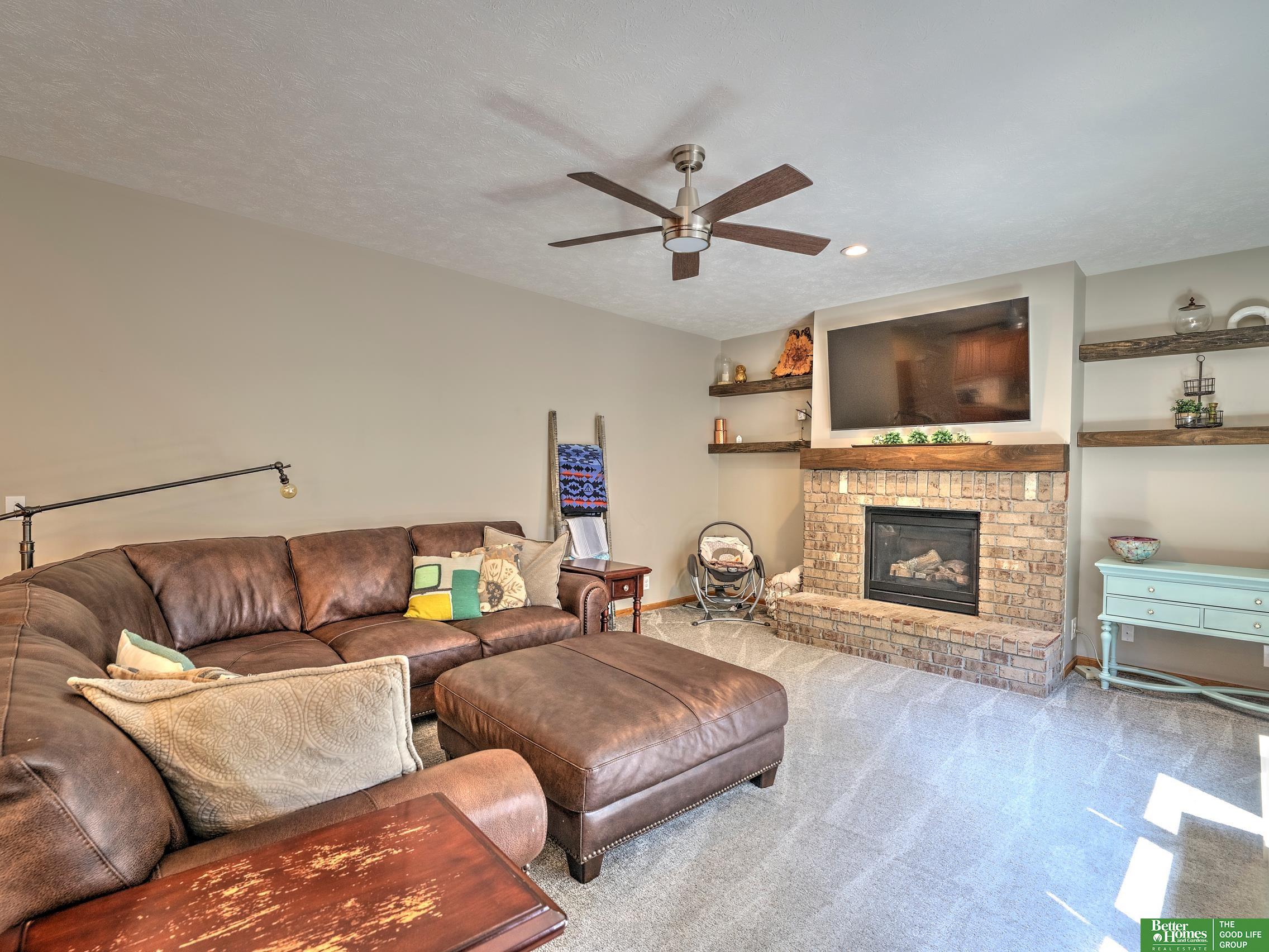 9941 Brentwood Court