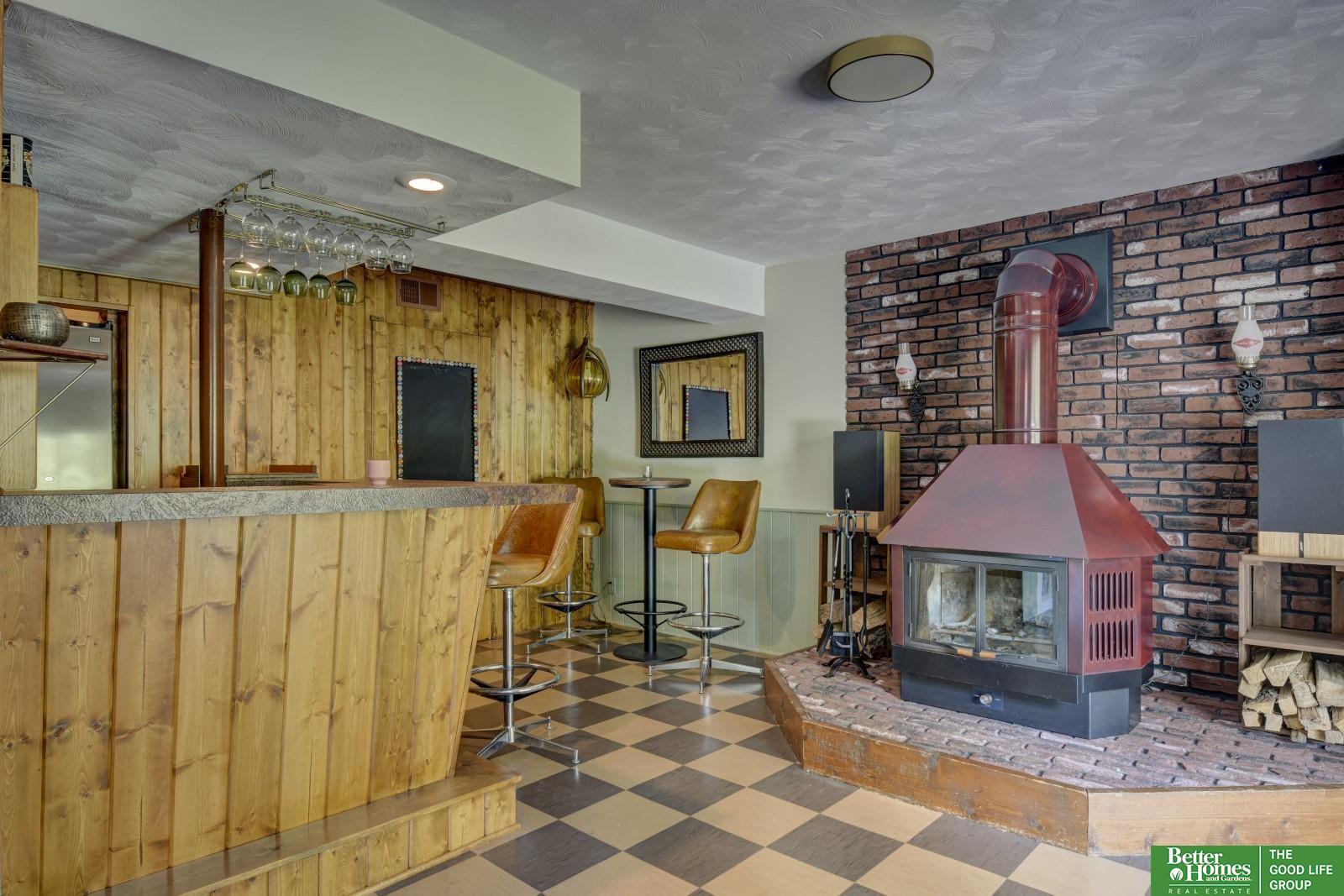 3613 Armbrust Drive