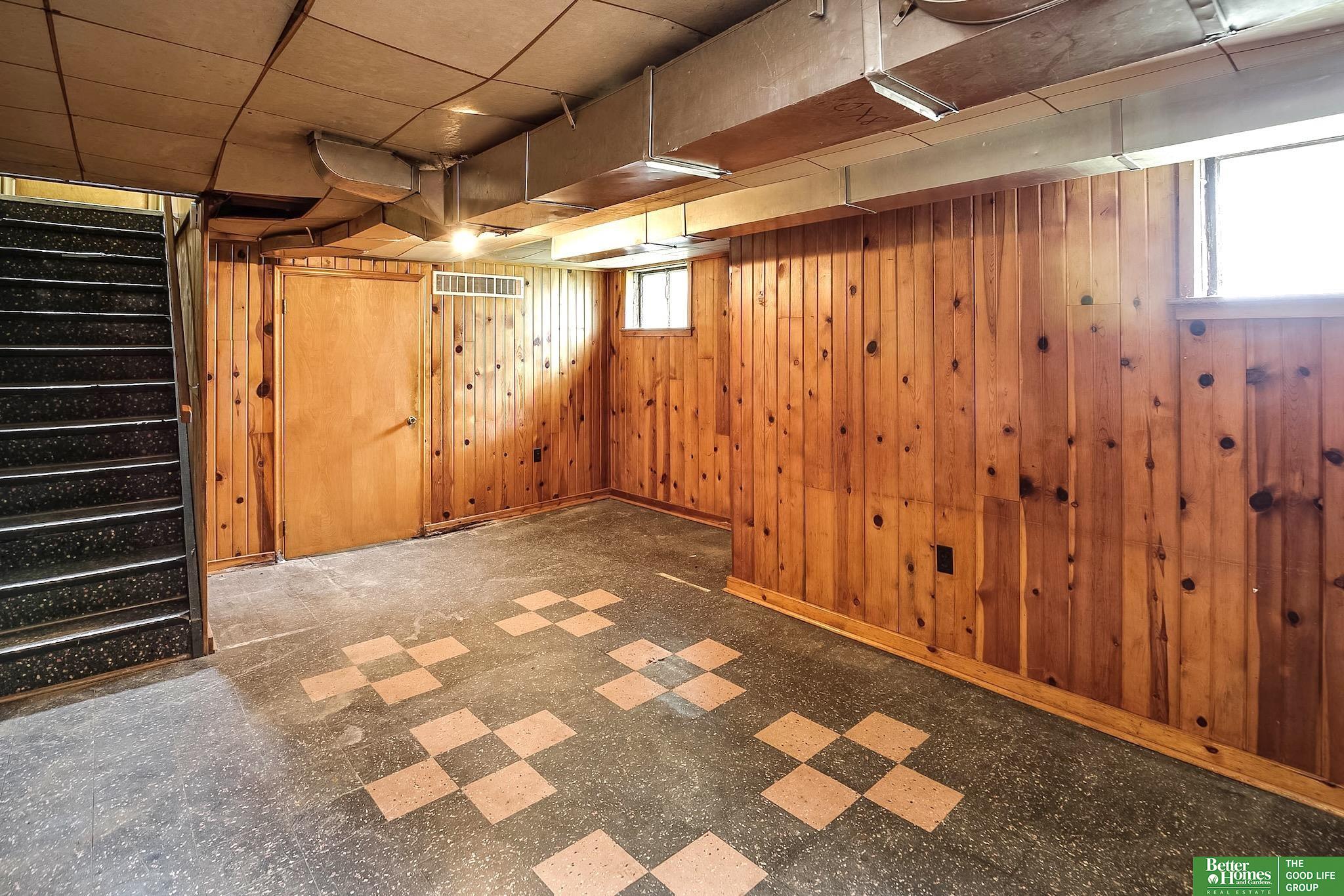 3826 N 65 Avenue
