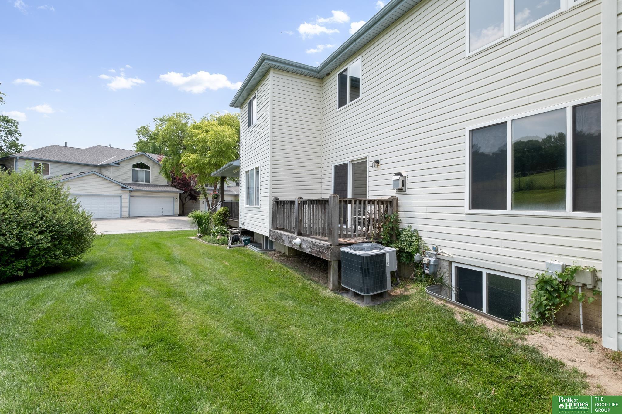 10713 Berry Plaza
