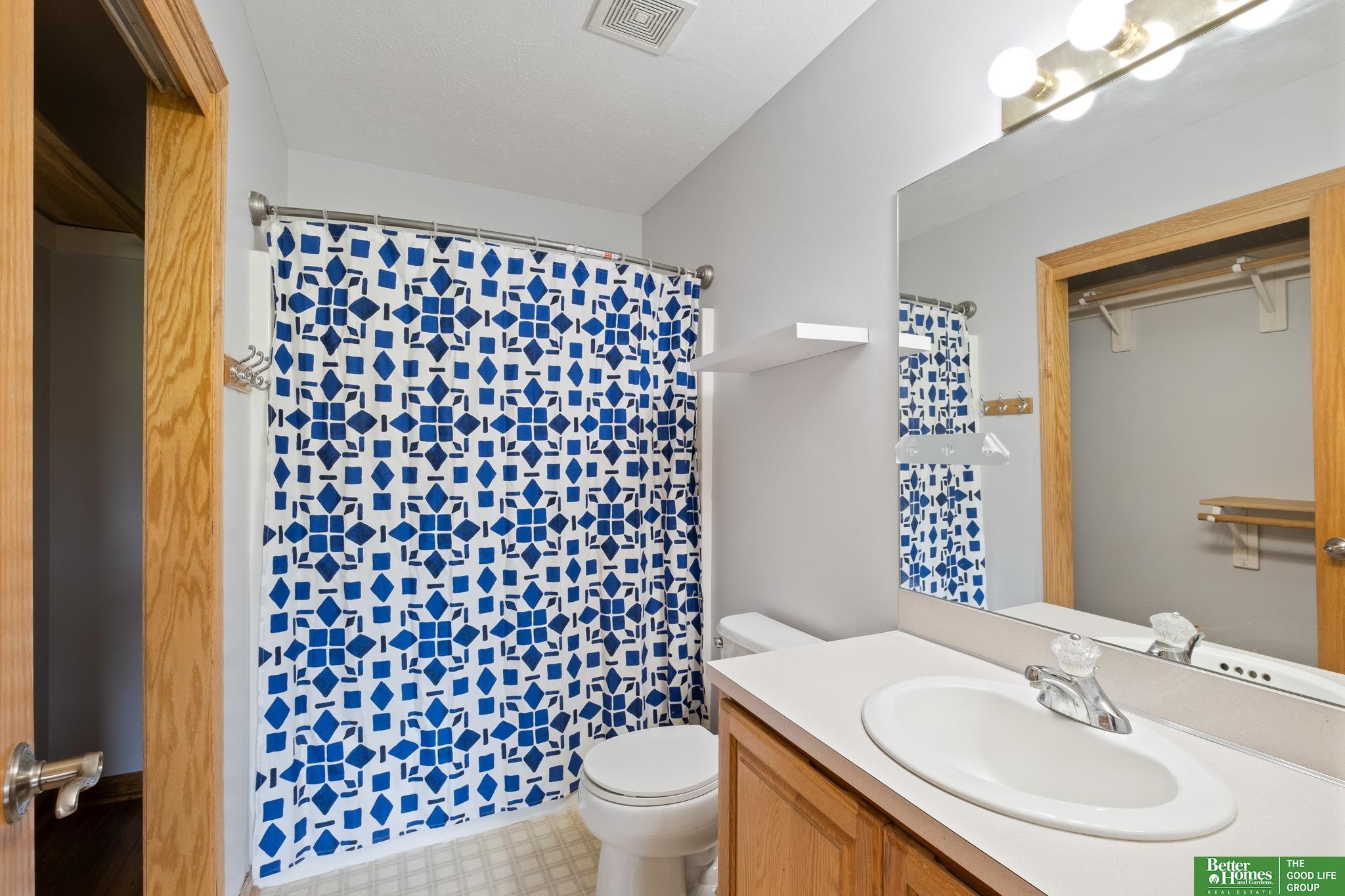 10713 Berry Plaza