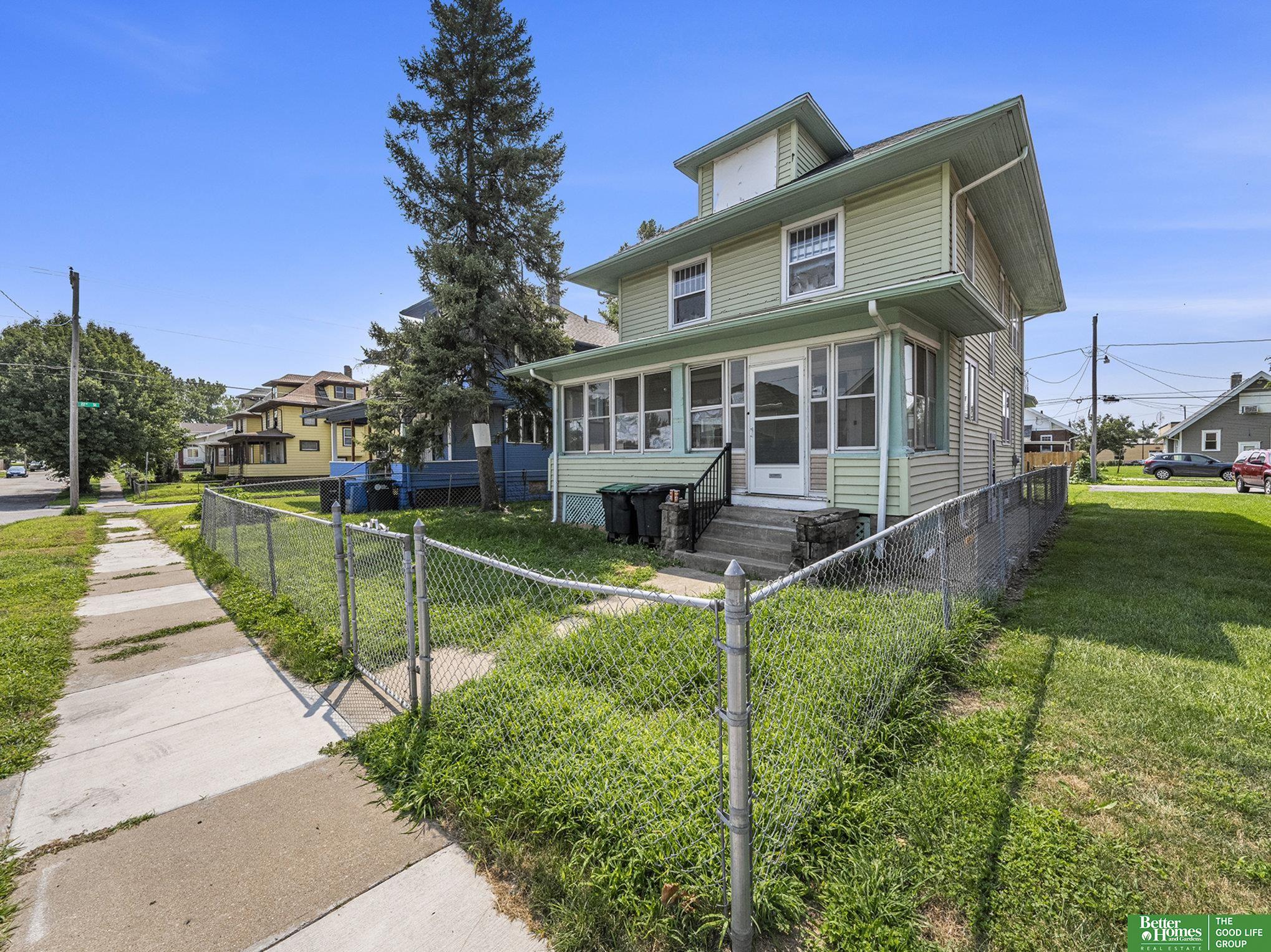 2207 Evans Street