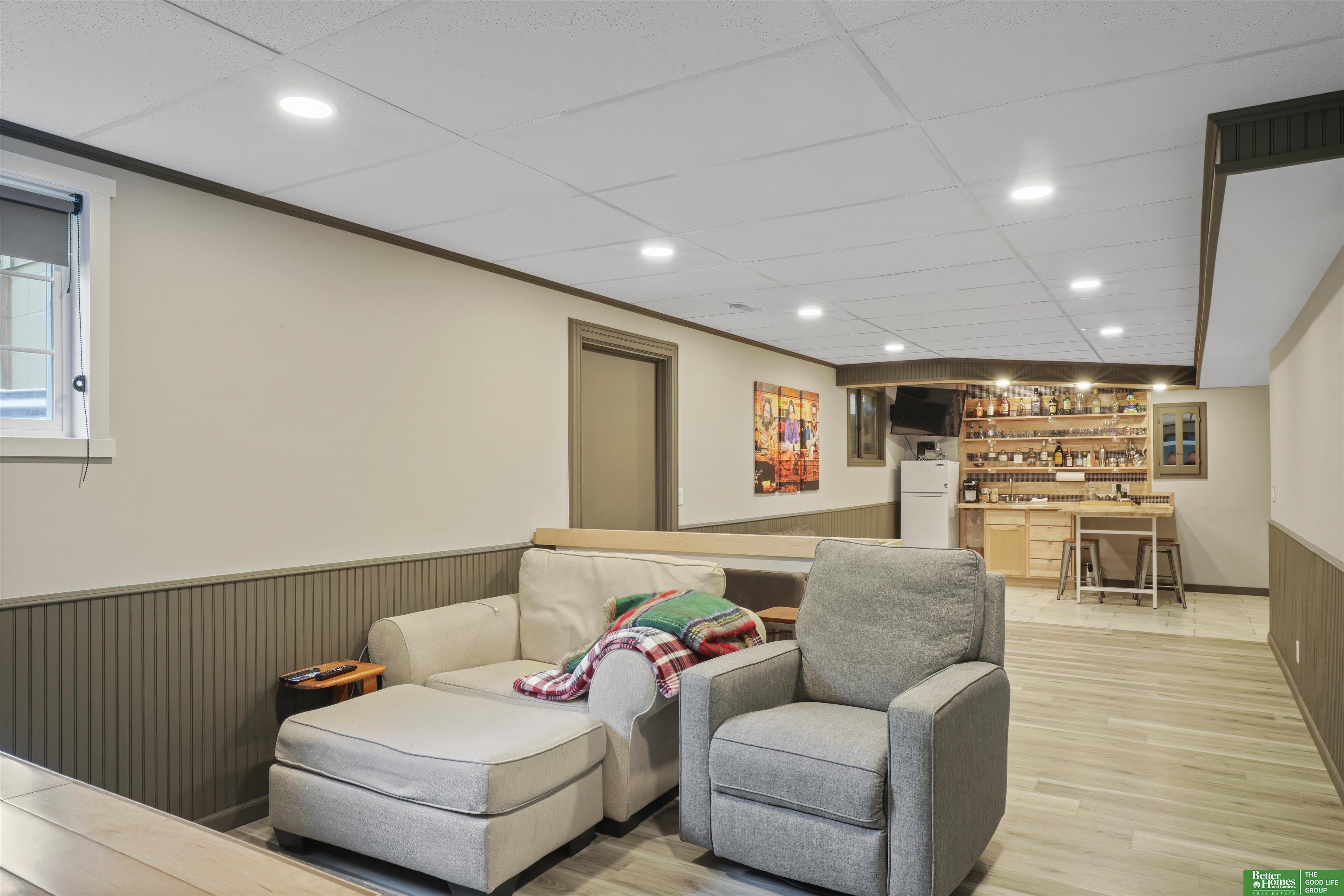 14005 Frederick Circle