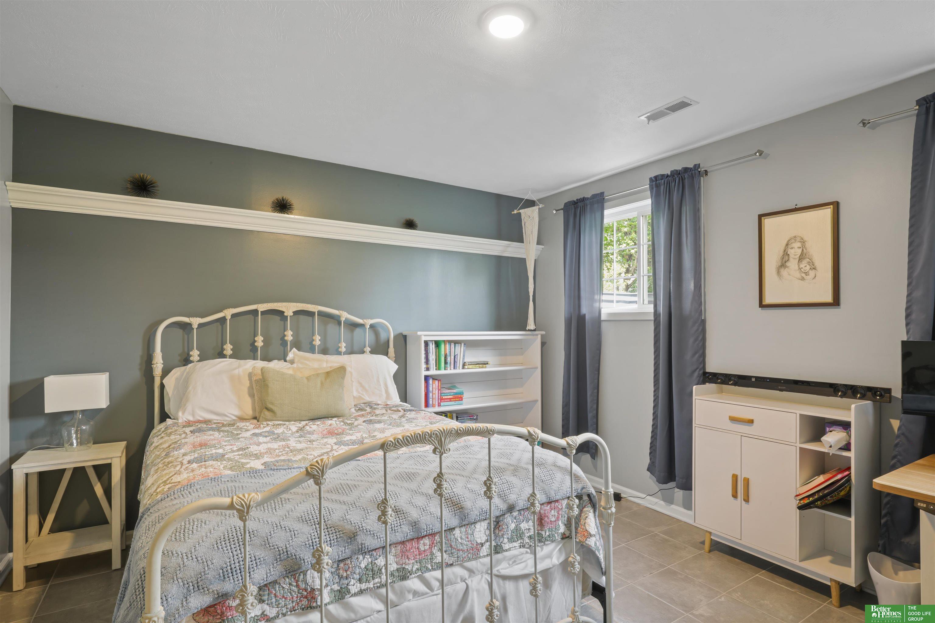 14005 Frederick Circle