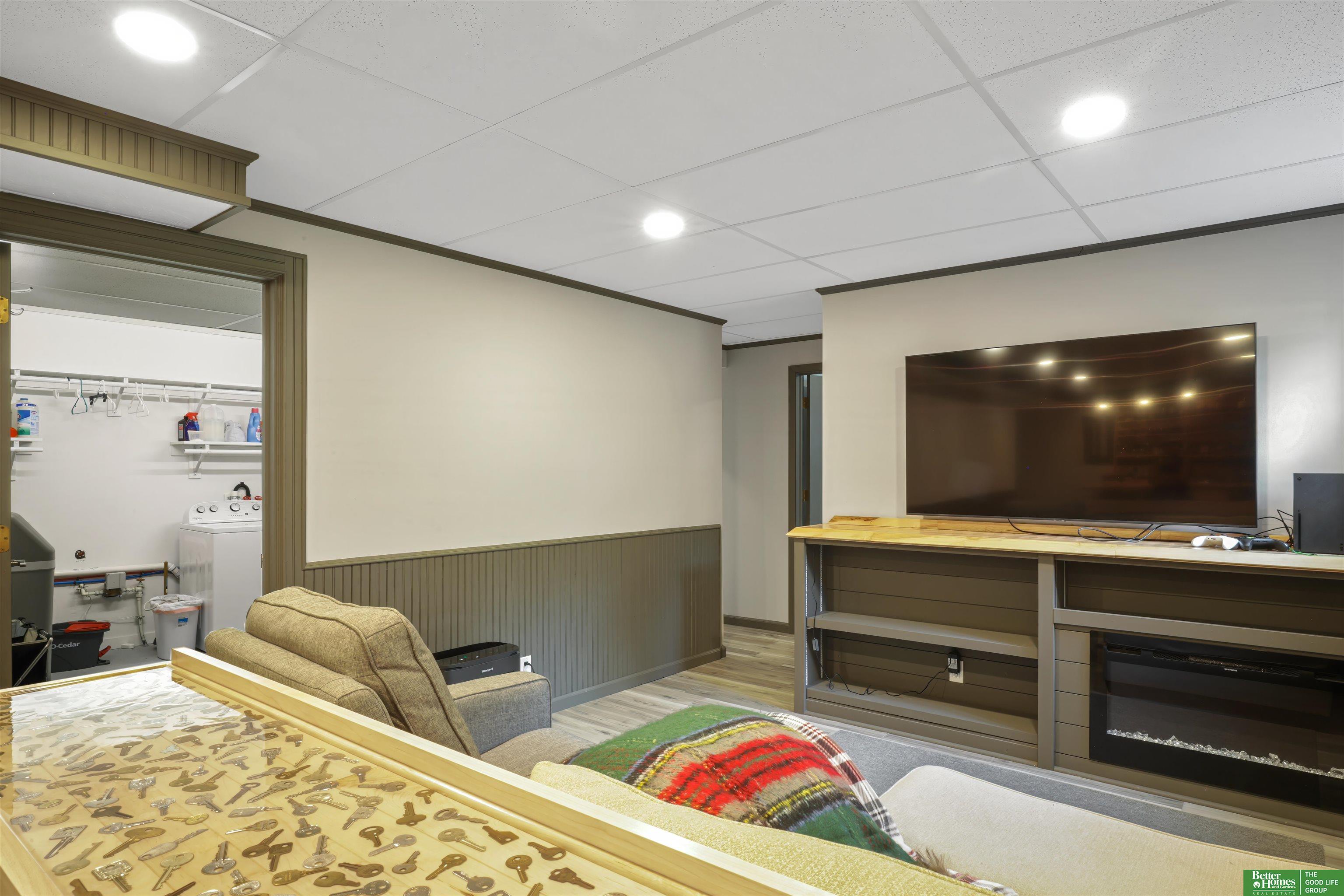 14005 Frederick Circle