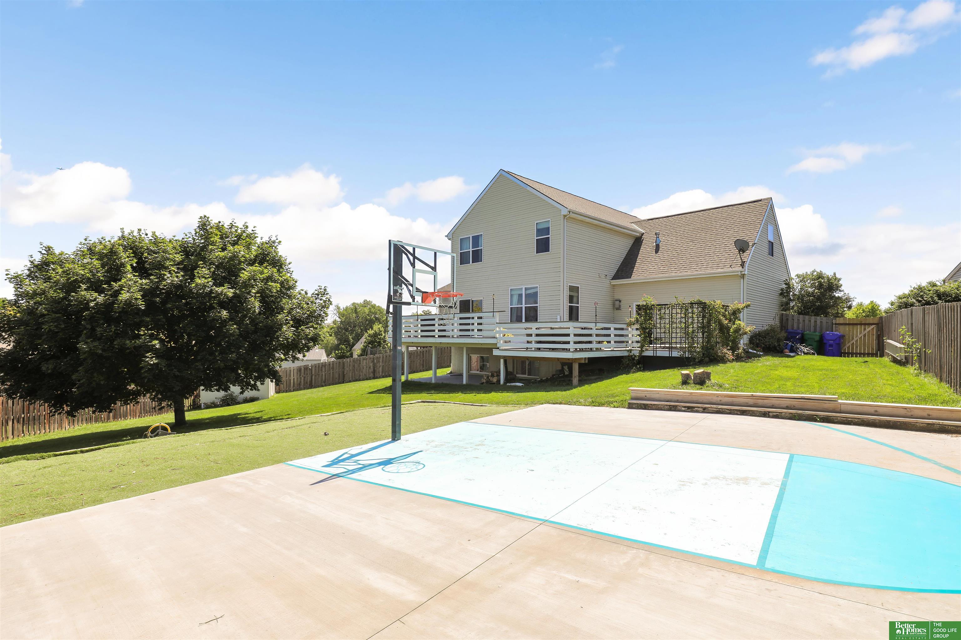 20810 Paul Circle