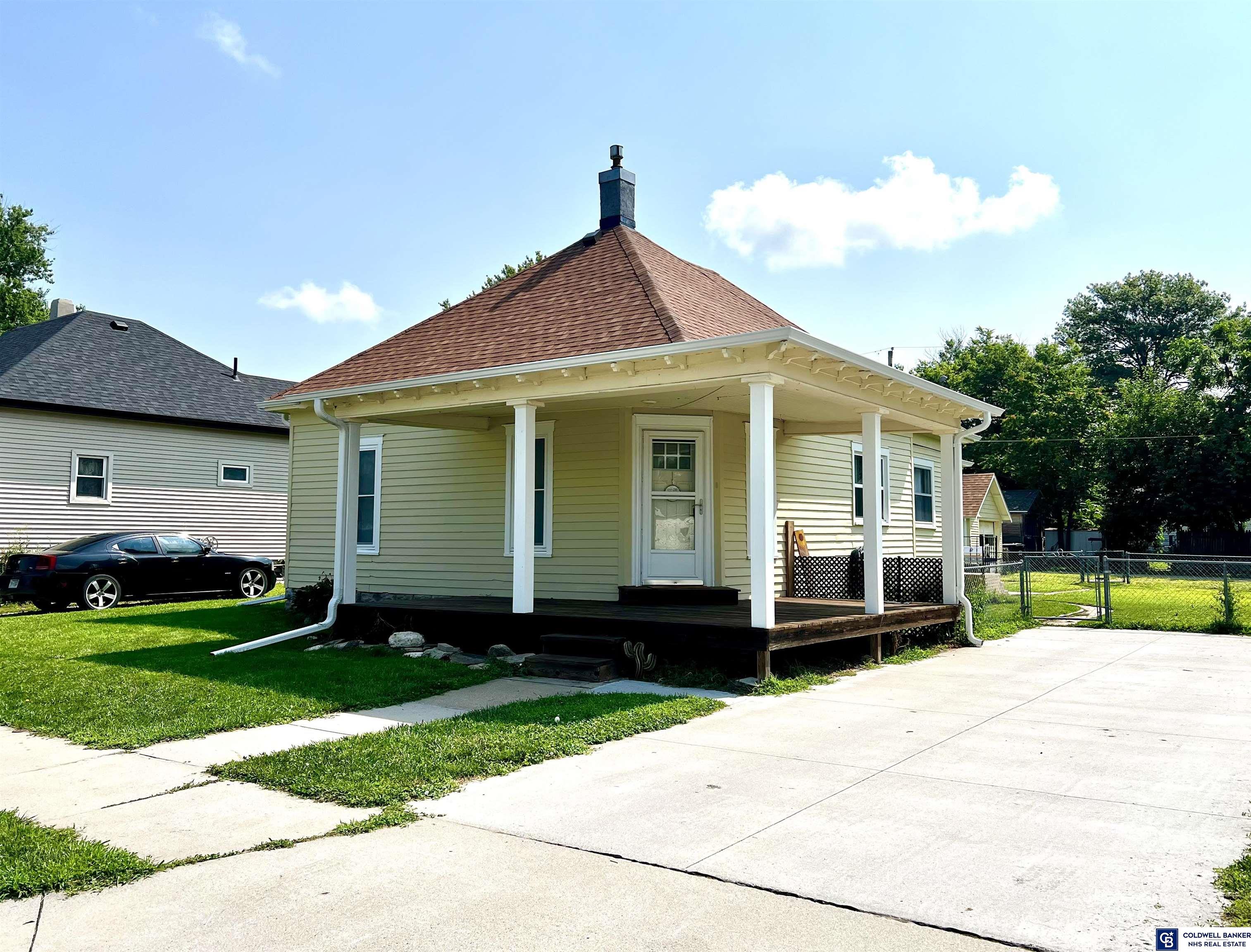 1014 N Nebraska Avenue