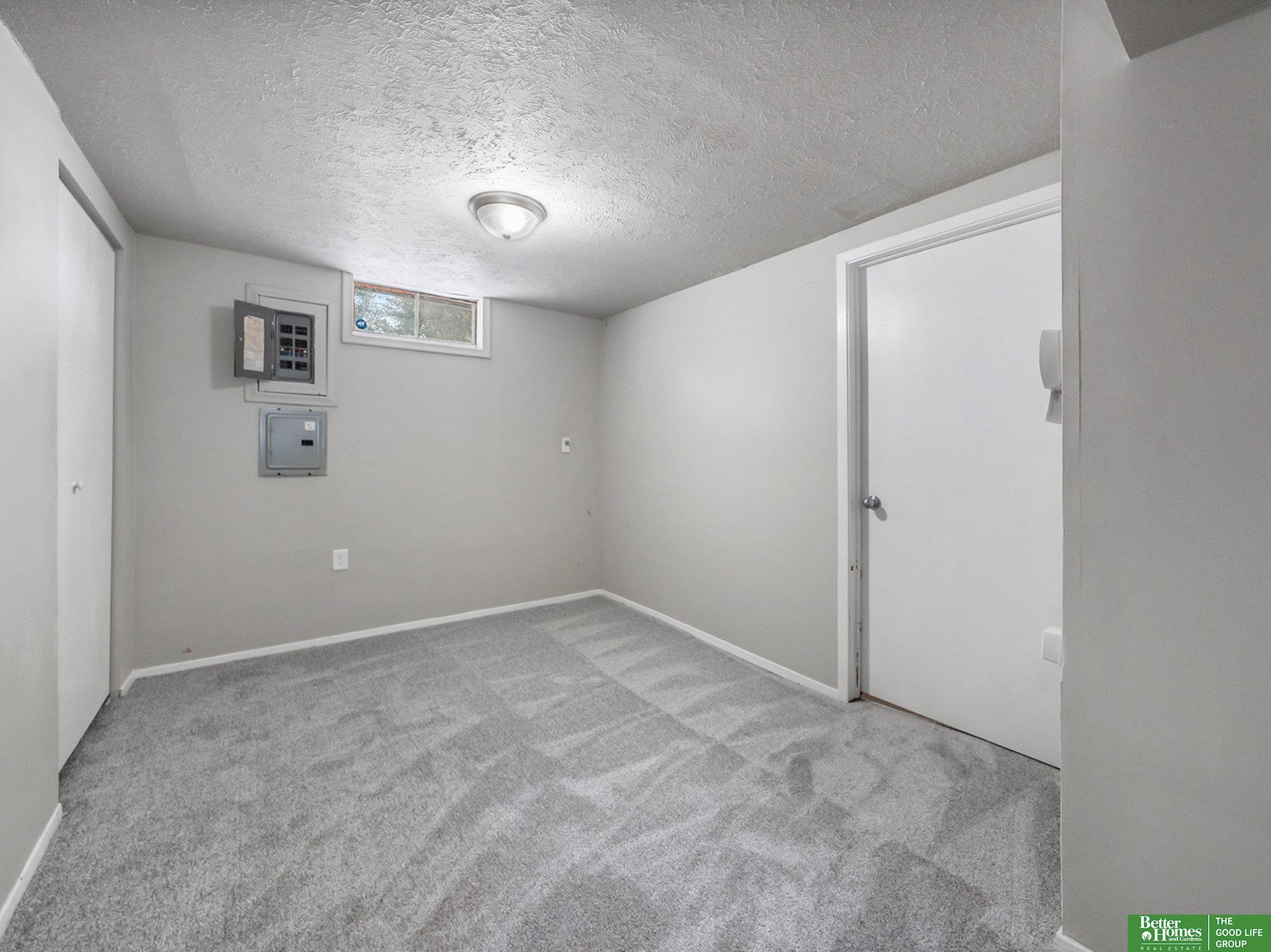 6423 Parkview Lane