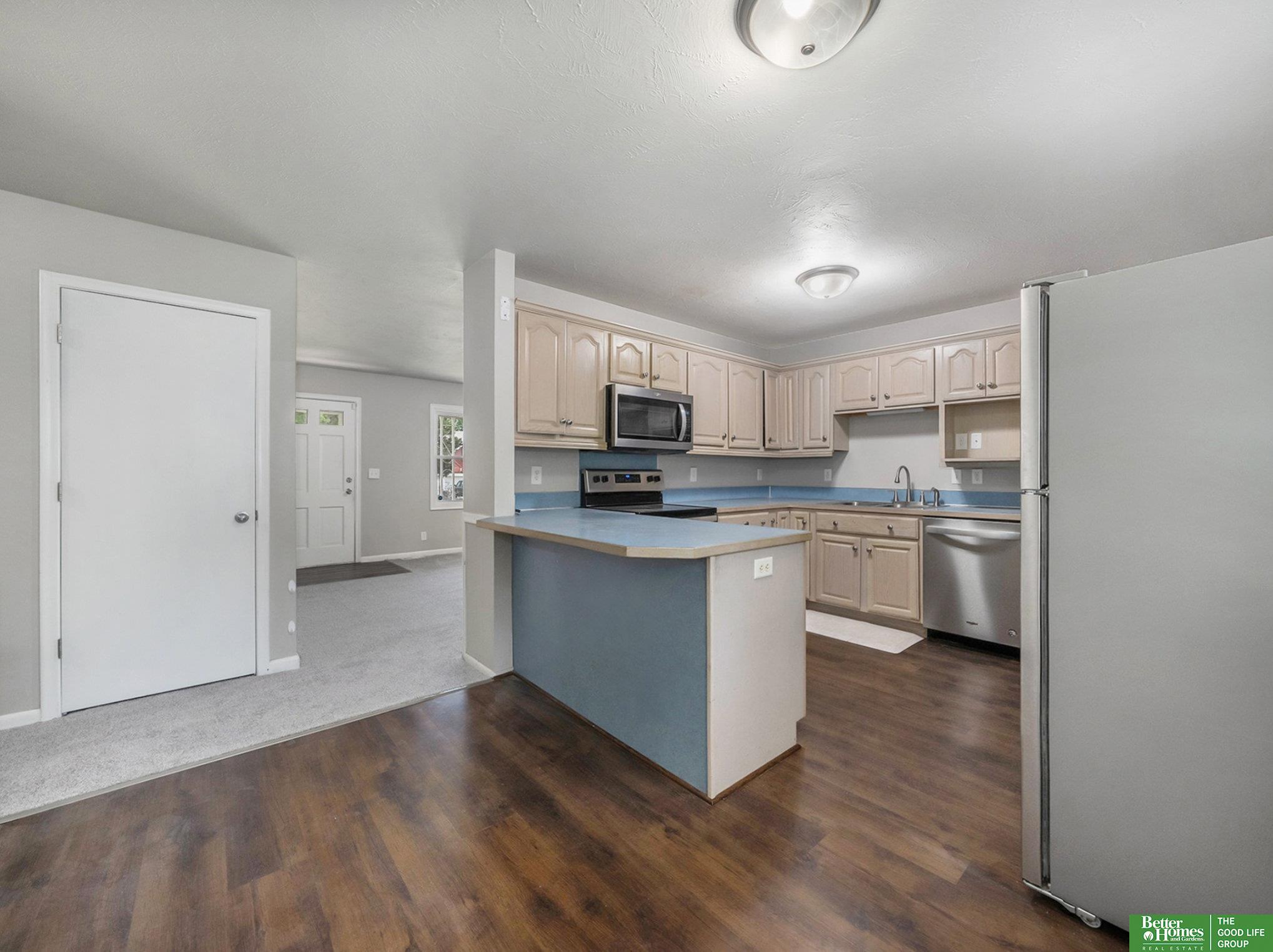 6423 Parkview Lane