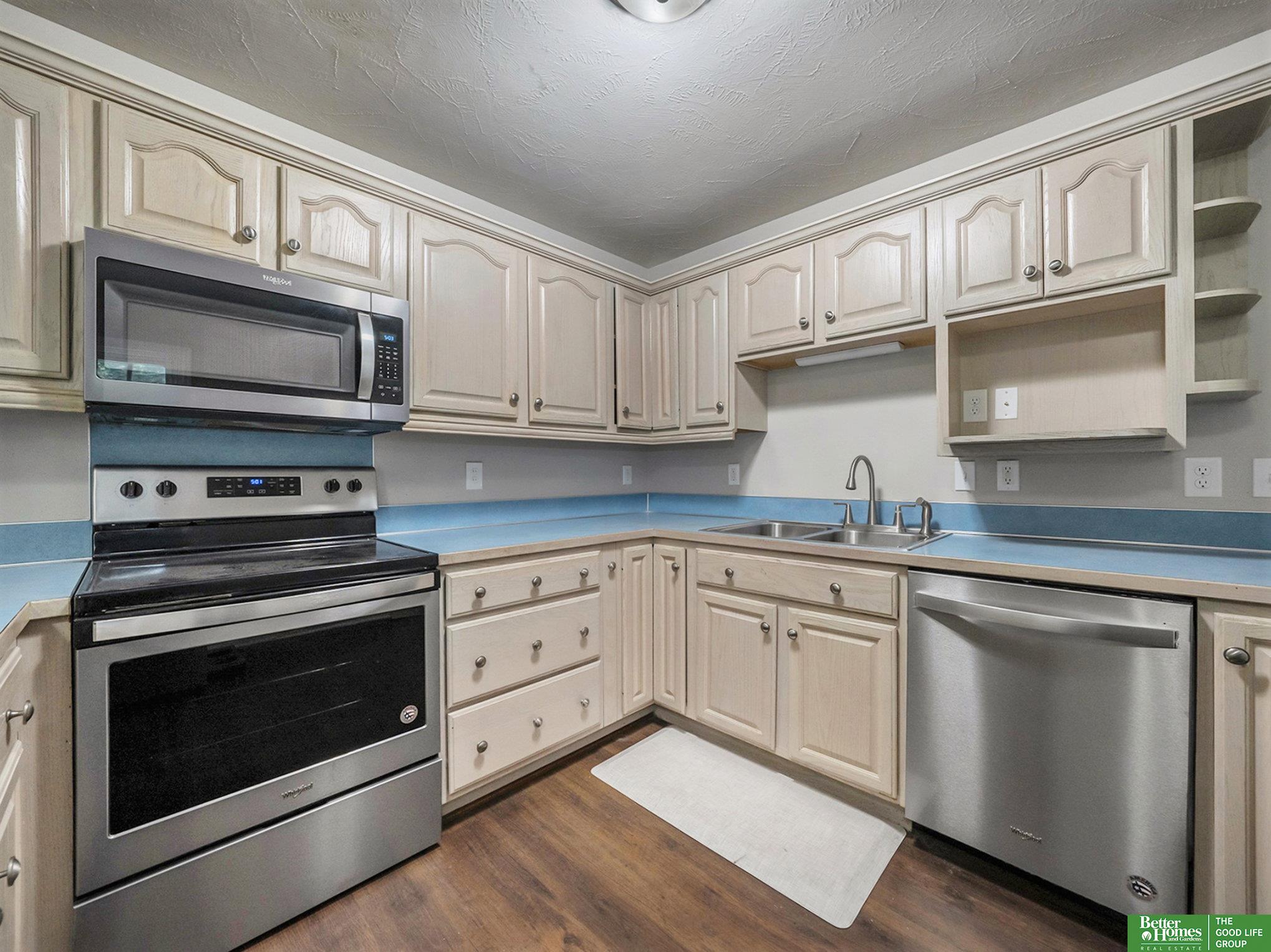 6423 Parkview Lane