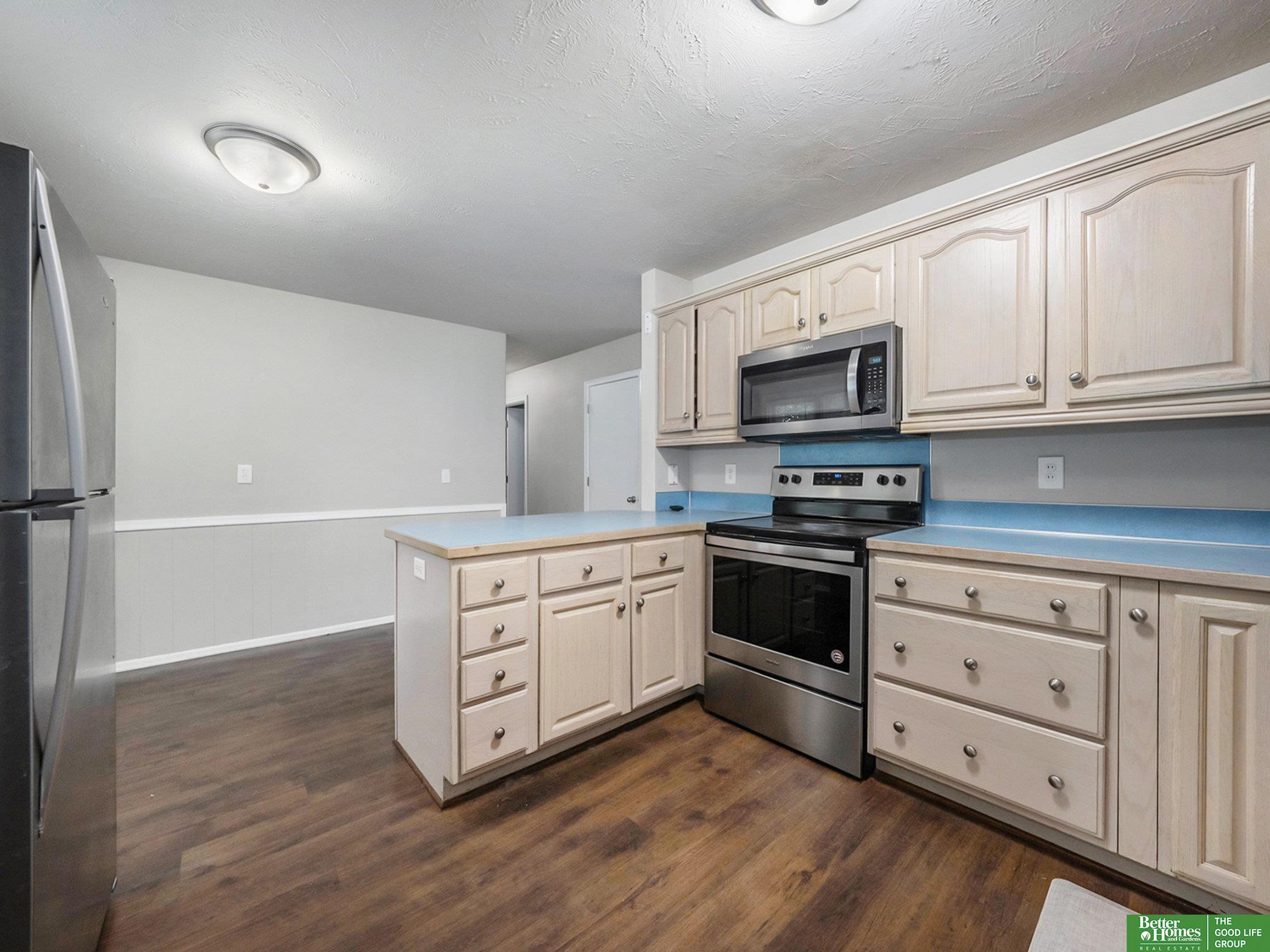 6423 Parkview Lane