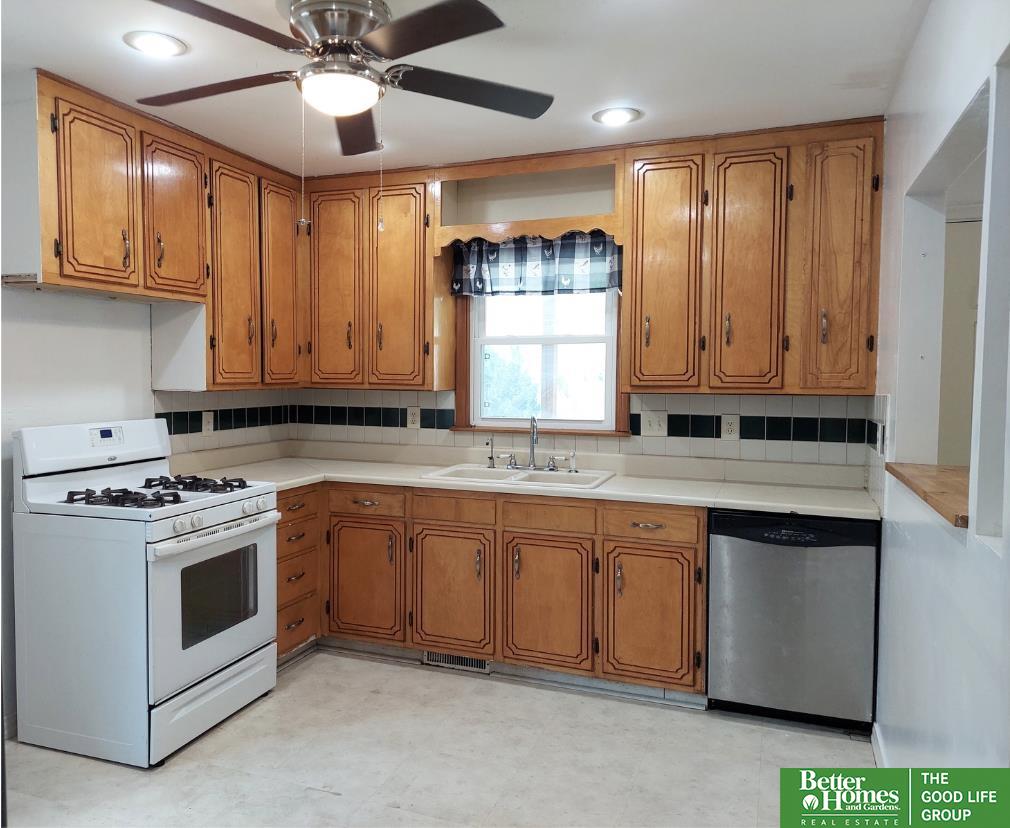 6043 Decatur Street