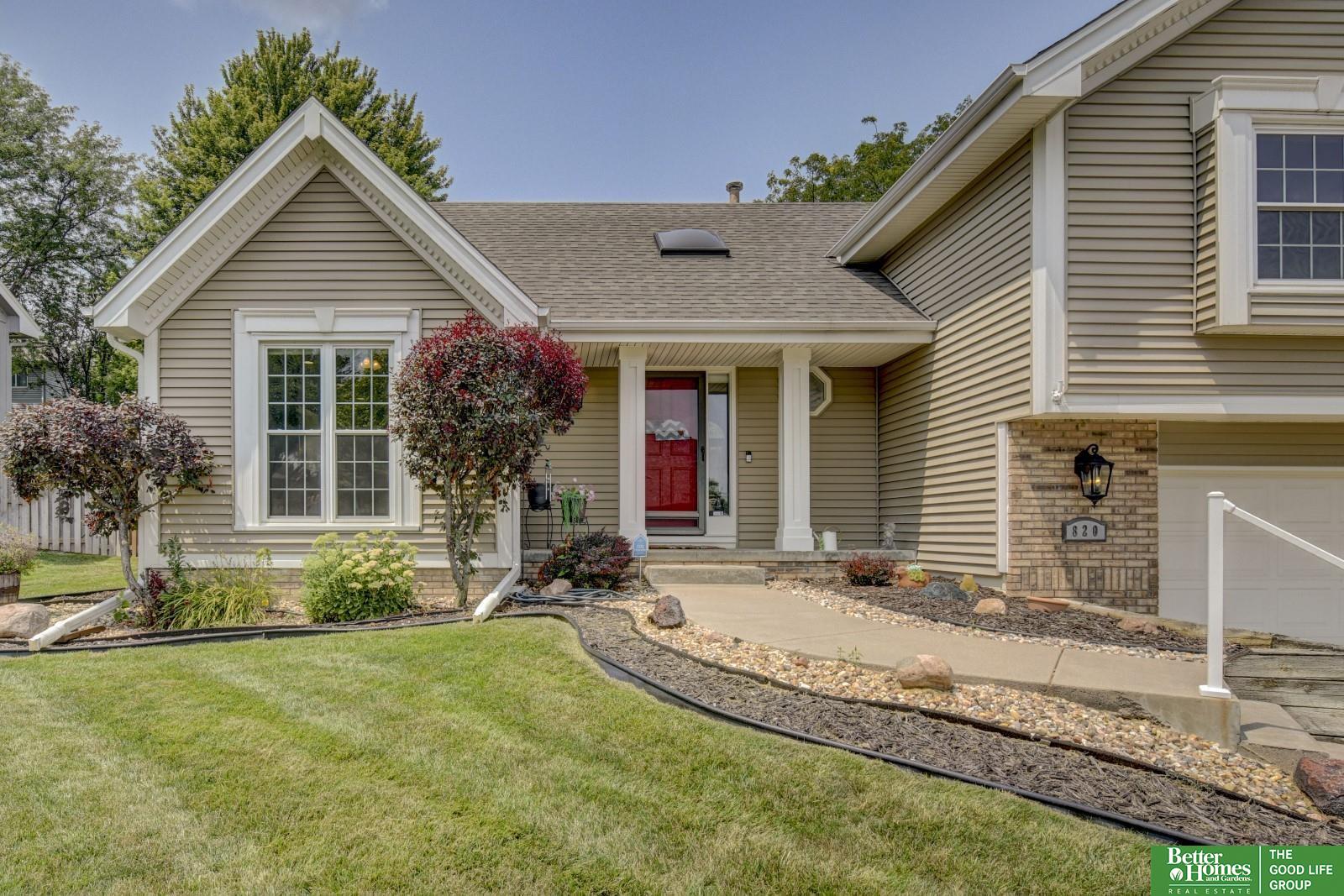 820 Oakland Lane