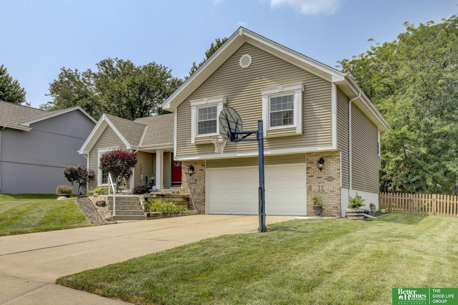 820 Oakland Lane