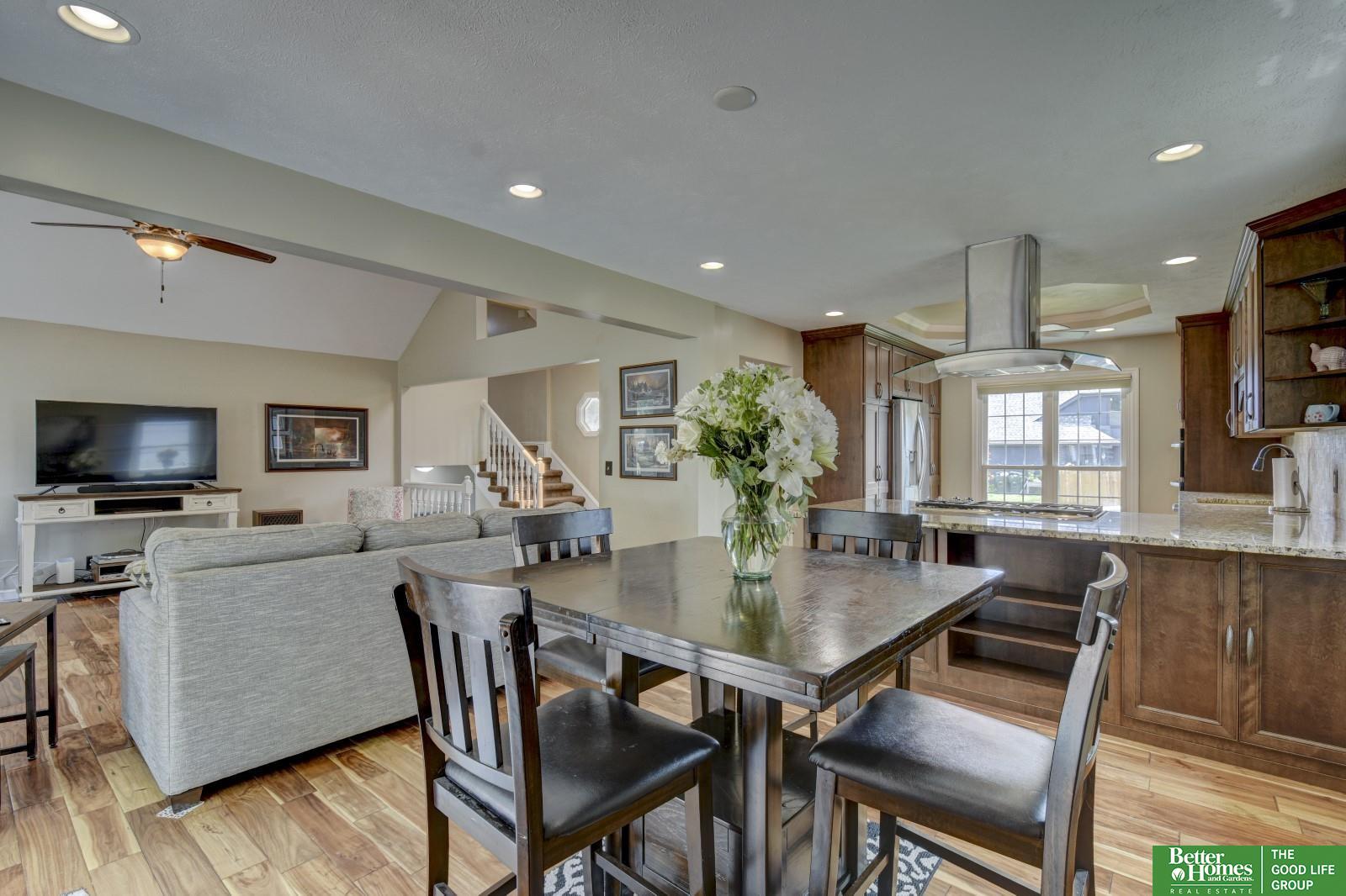820 Oakland Lane