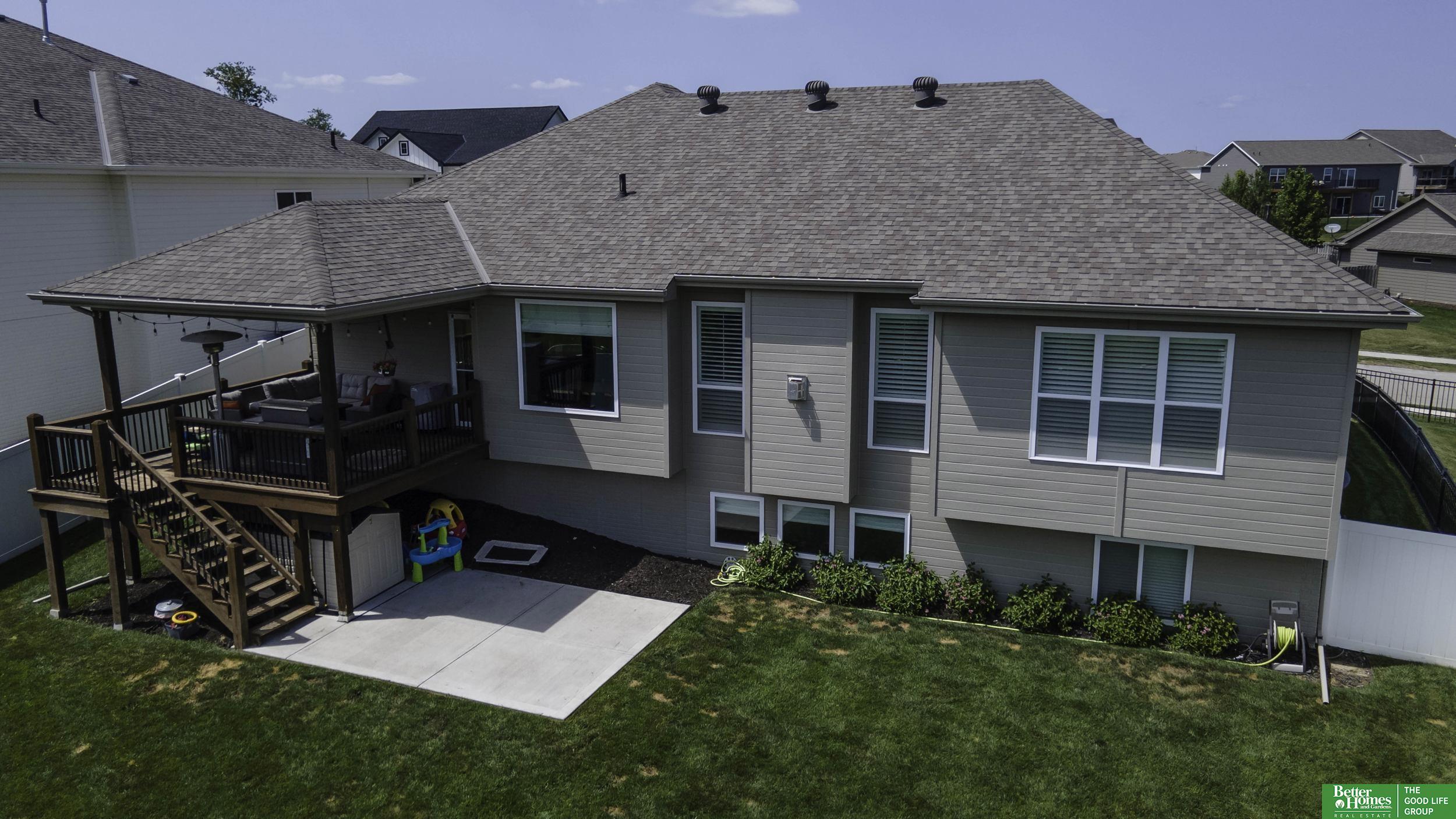 965 Elm Circle