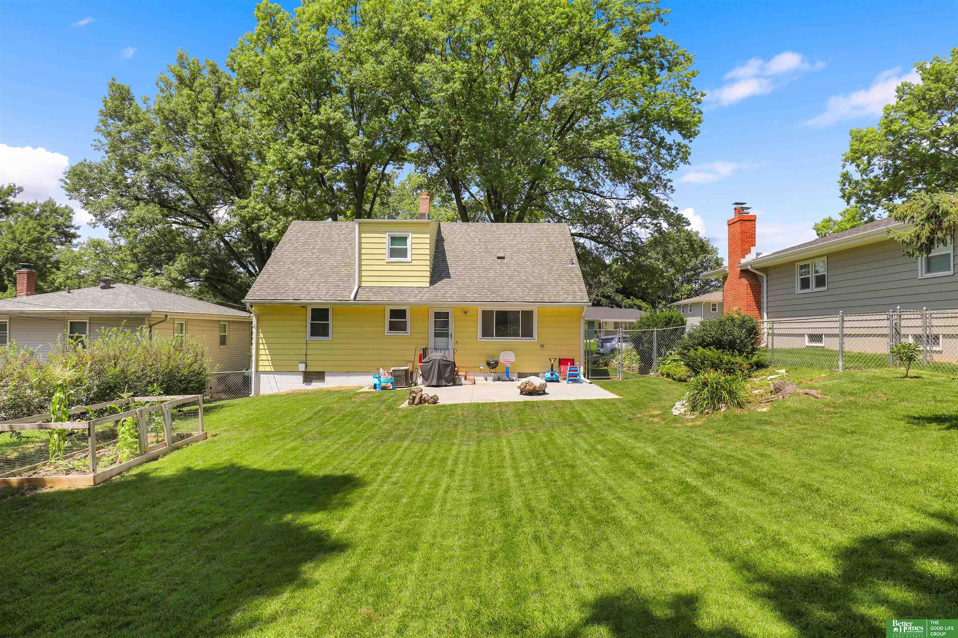 2611 S 49th Street