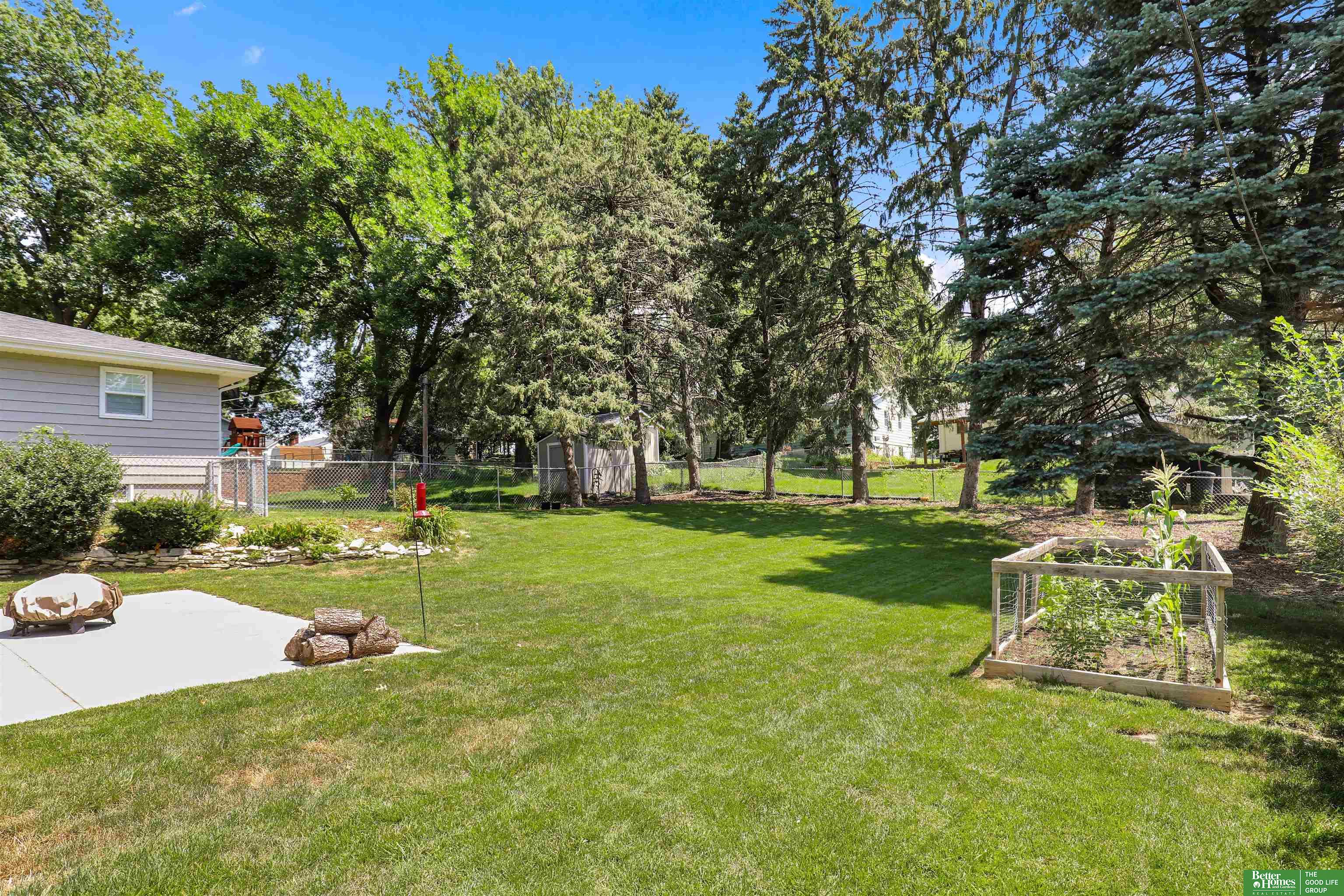 2611 S 49th Street