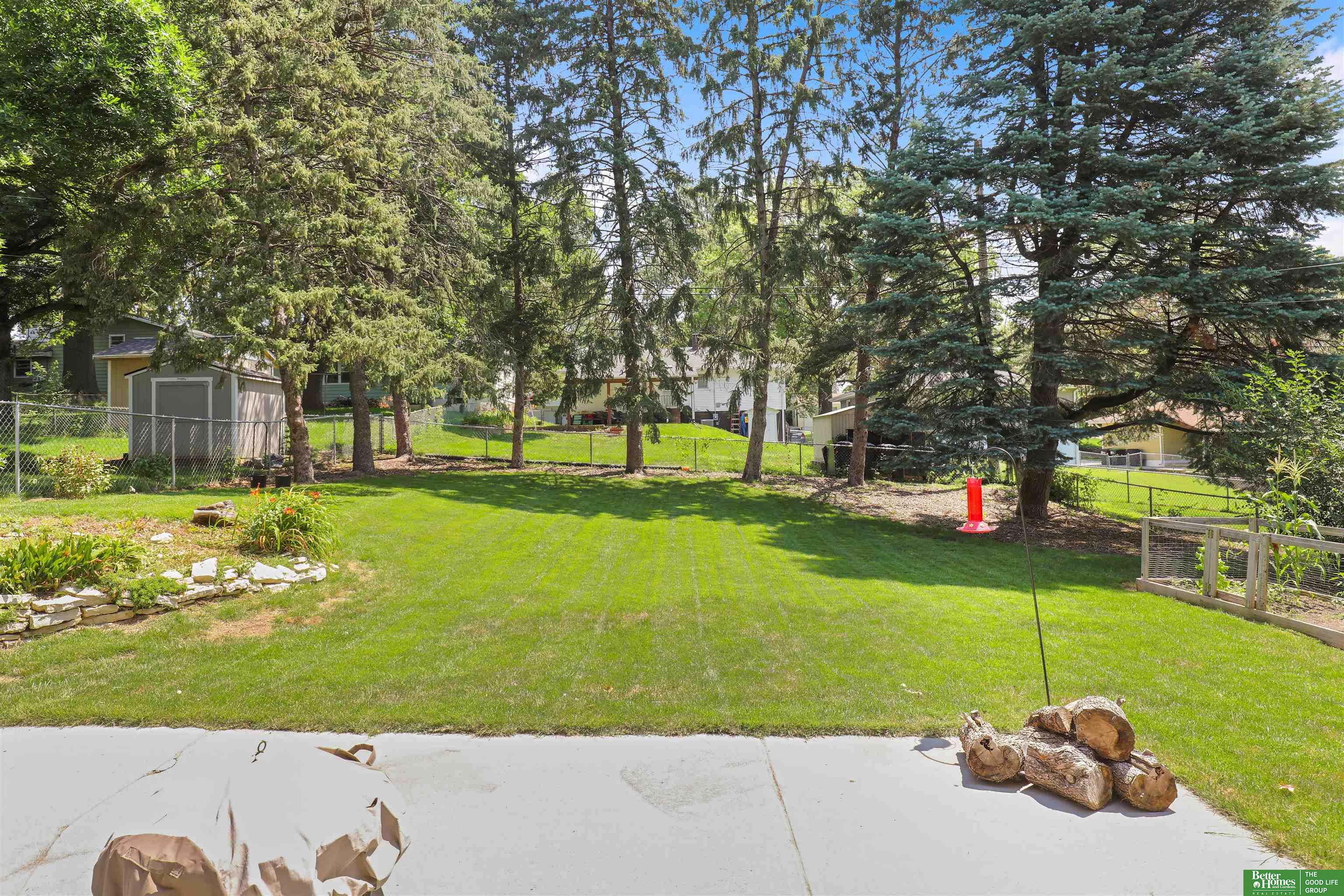2611 S 49th Street