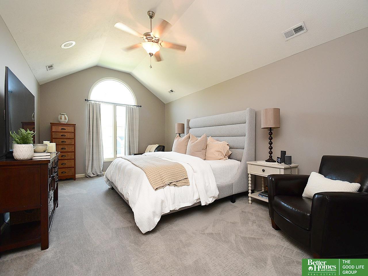 913 Knapp Drive