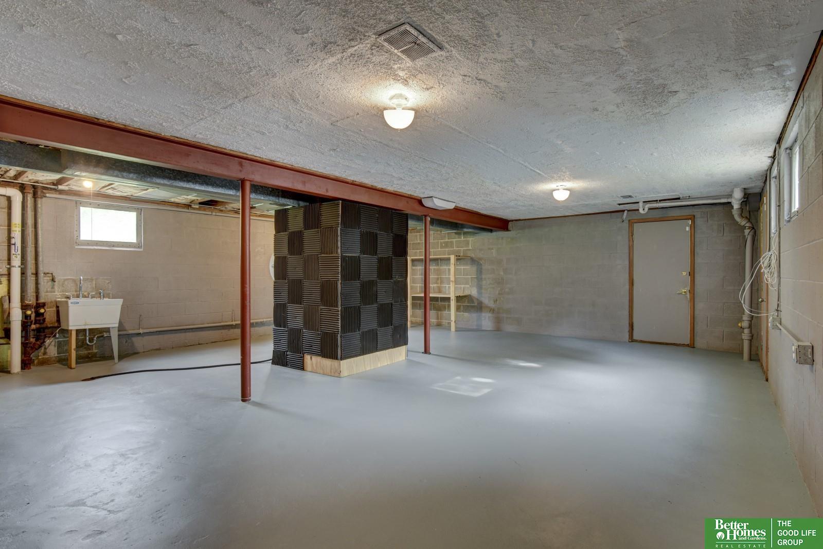 902 N 87th Street